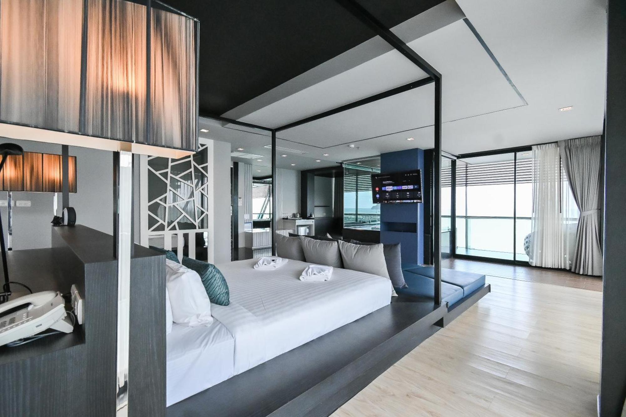@t Boutique Hotel 4*