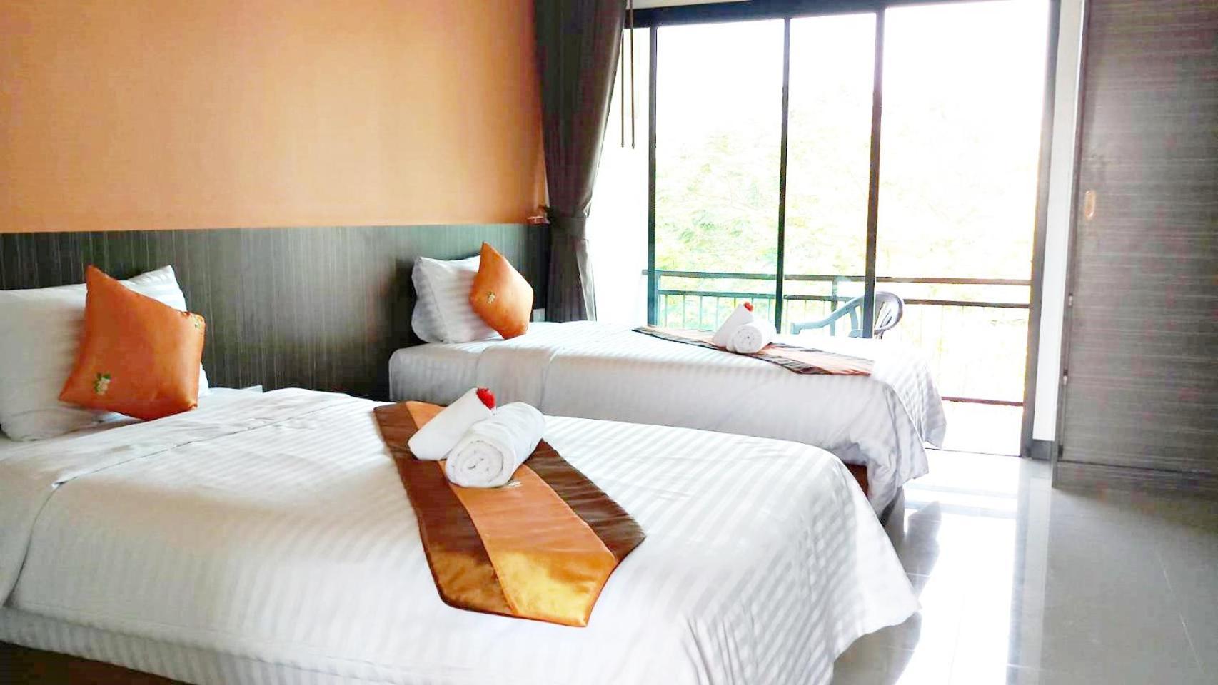 P' Private Cha Am Hotel