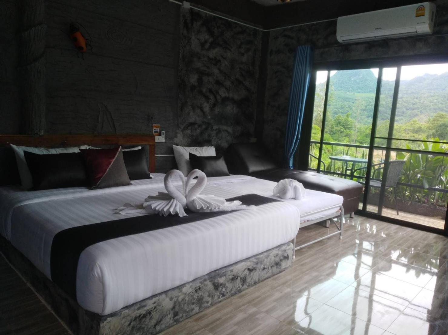 Keeree Loft 3* Thong Pha Phum