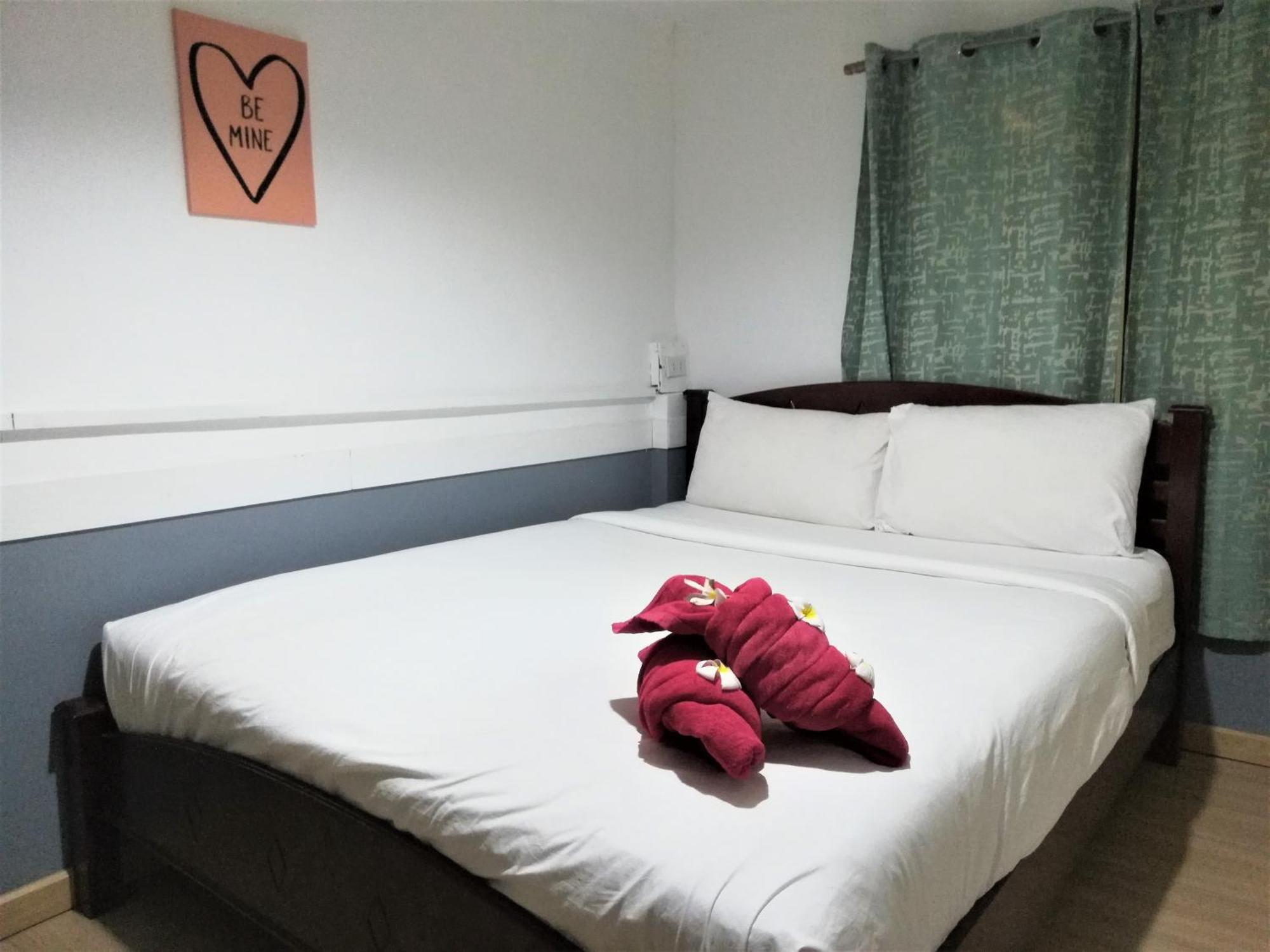 Blue Moon Samed Inn 3*