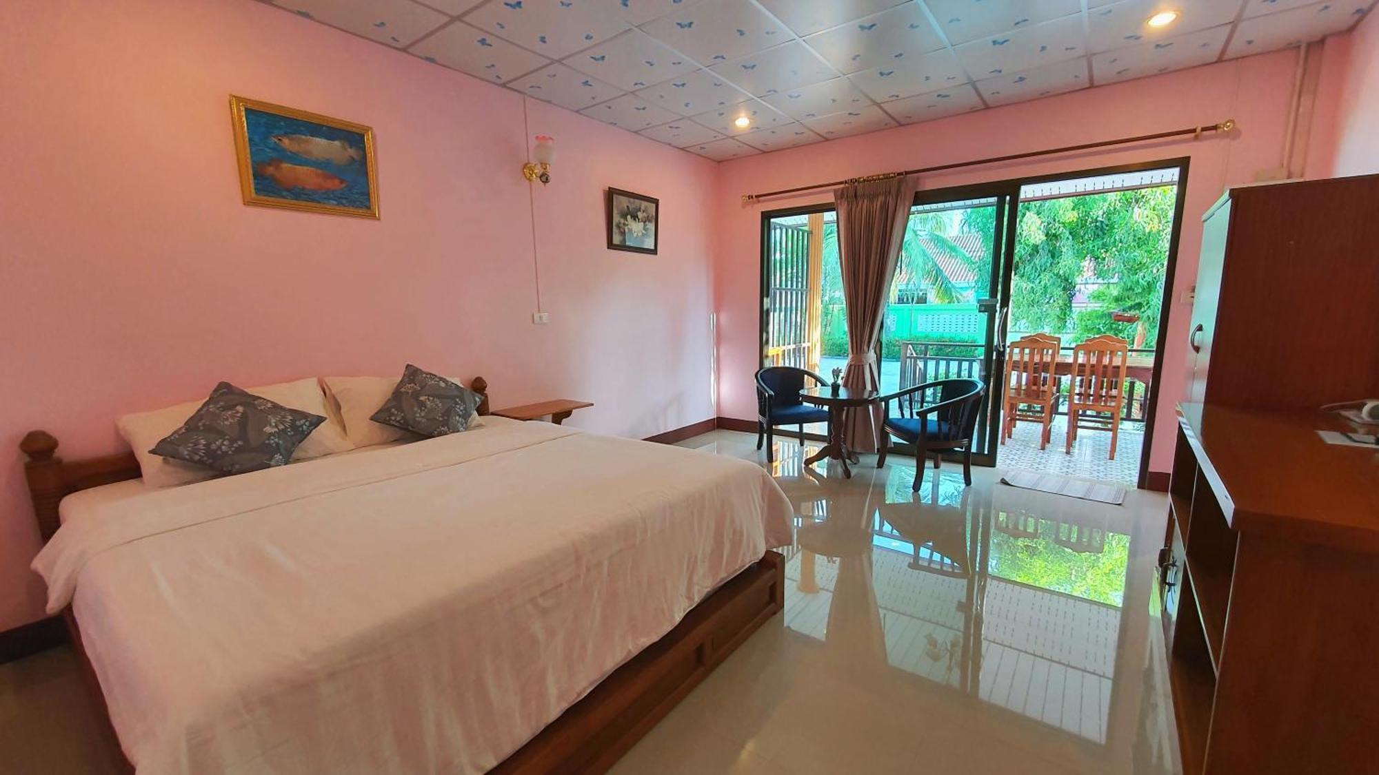 Homestay Warakorn Baansuan Amphawa
