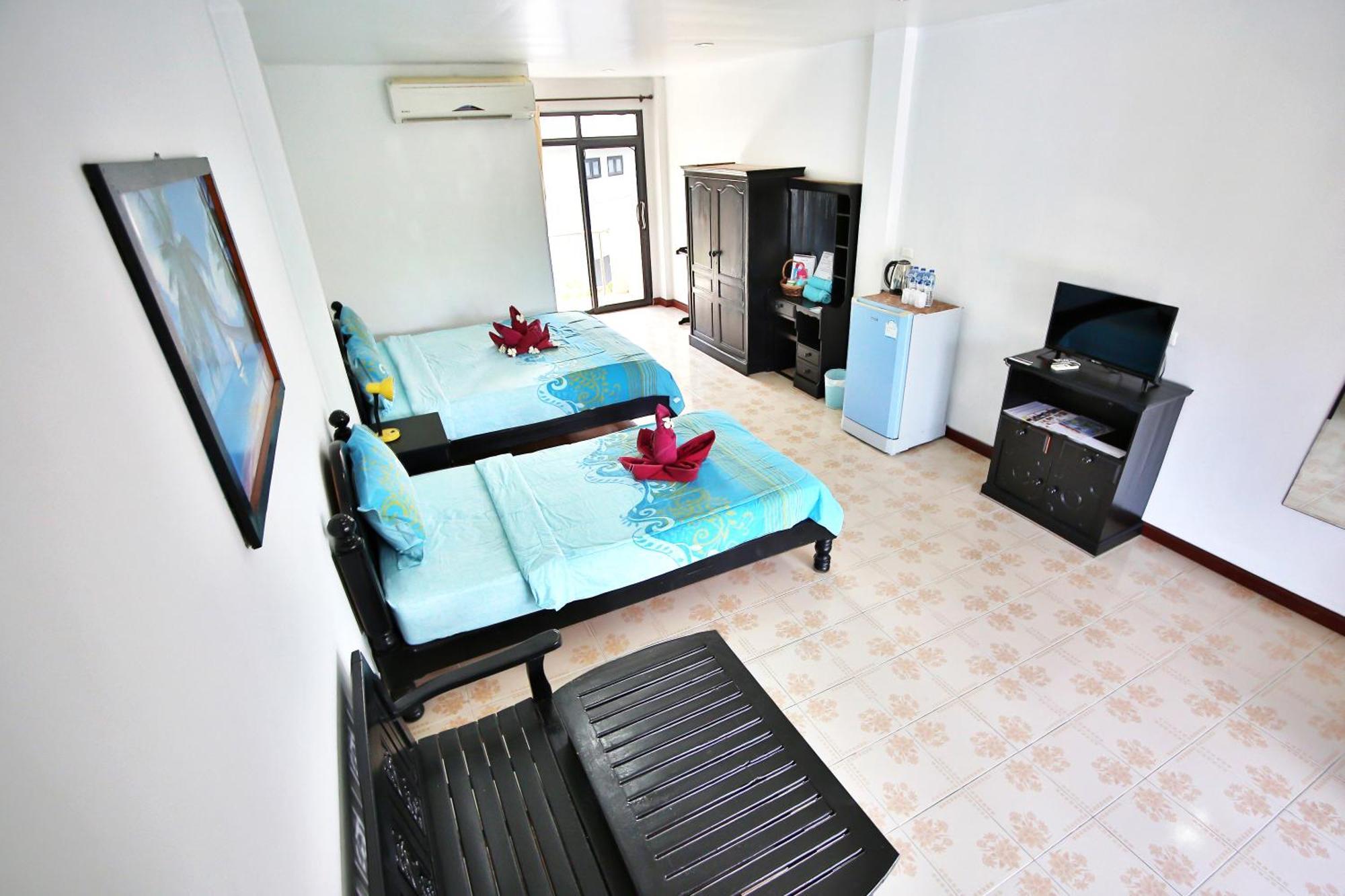 Lotus Friendly 3*
