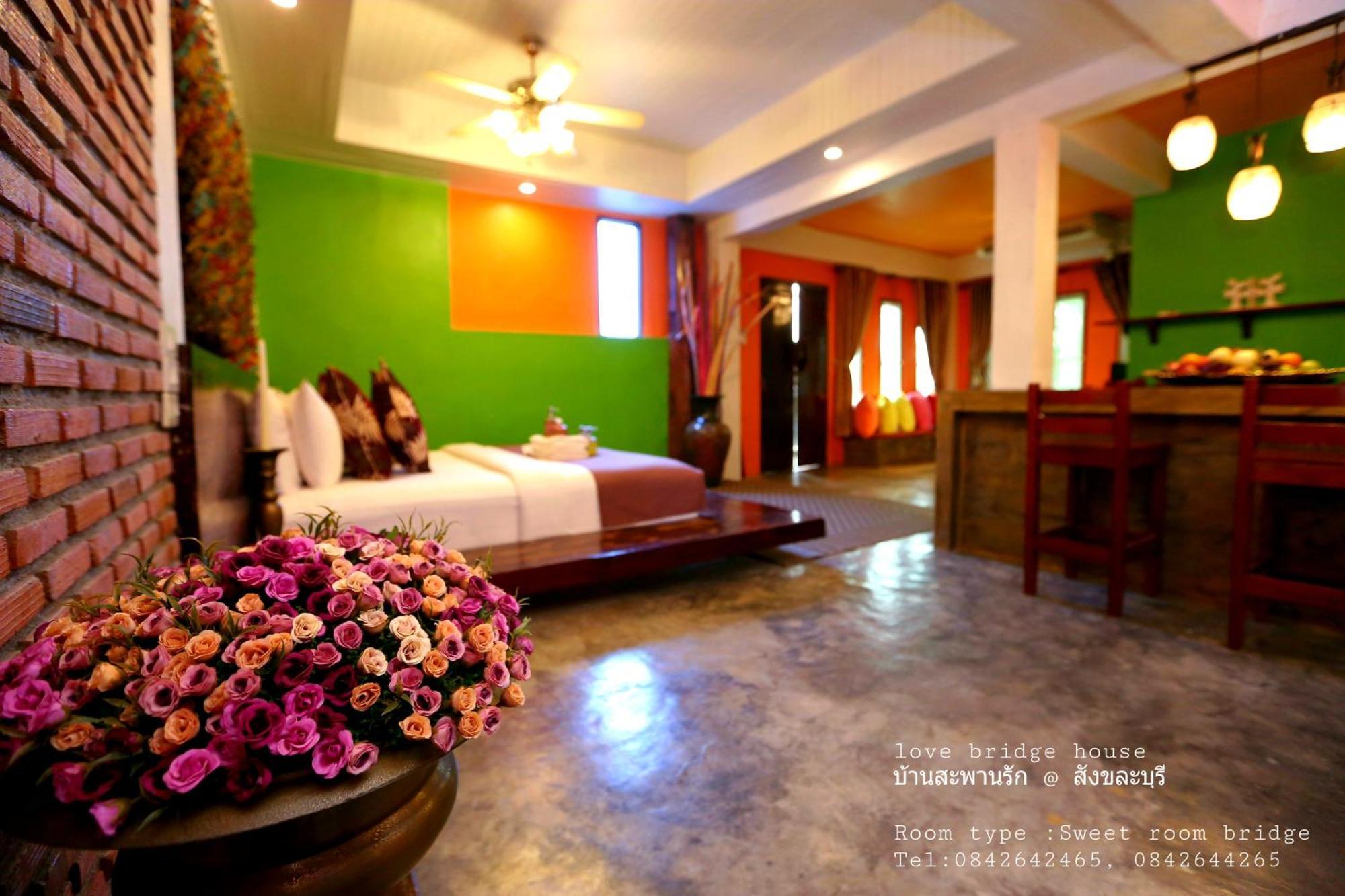 Resort Bridge House บ้านสะพานรัก 2*