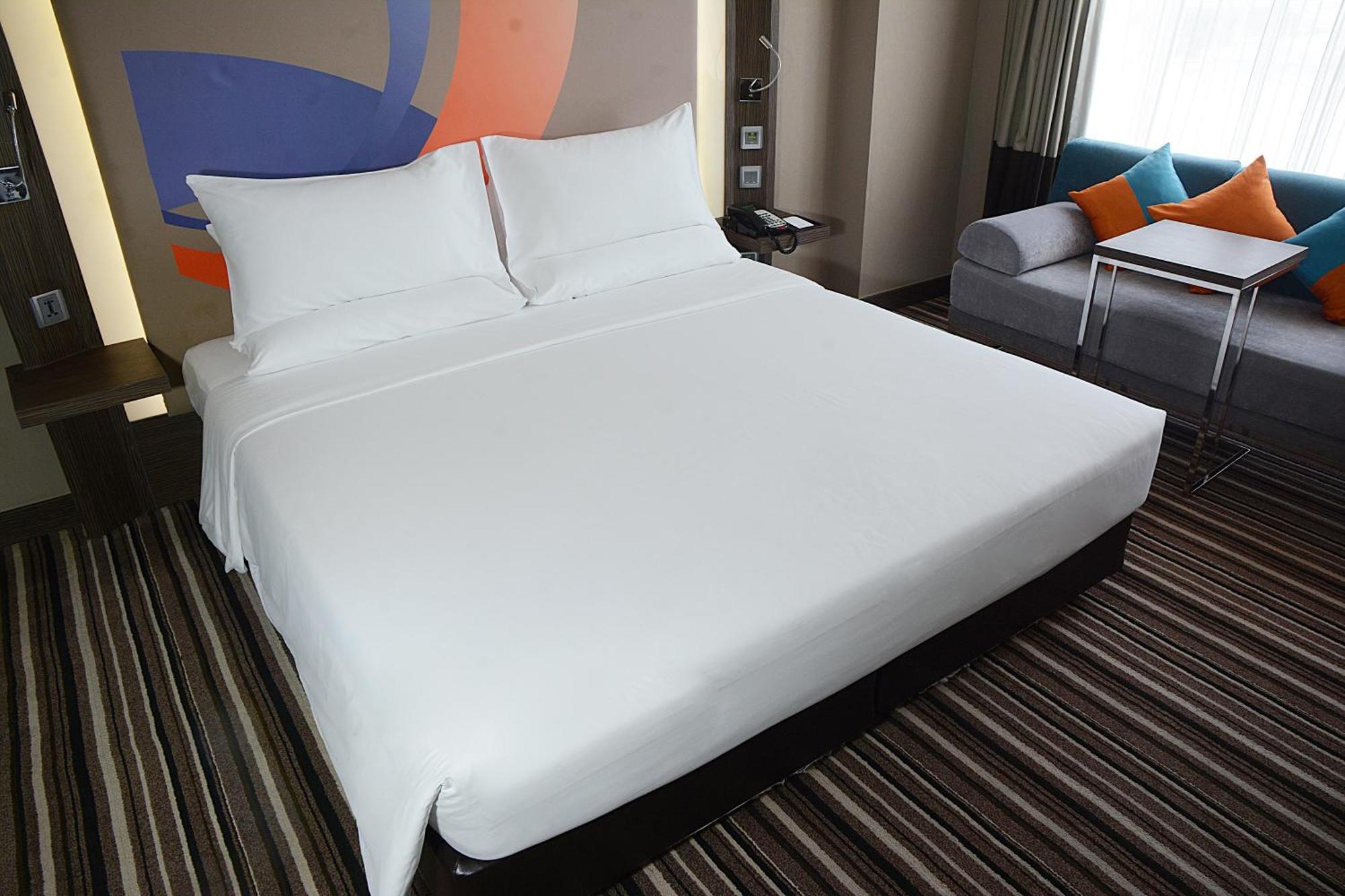 Novotel Bangkok Impact Hotel Nonthaburi
