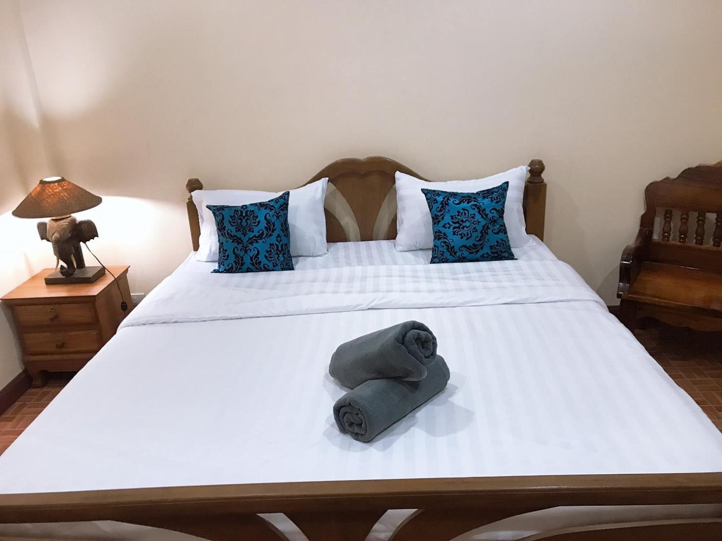 Hotel Jungle Hut &