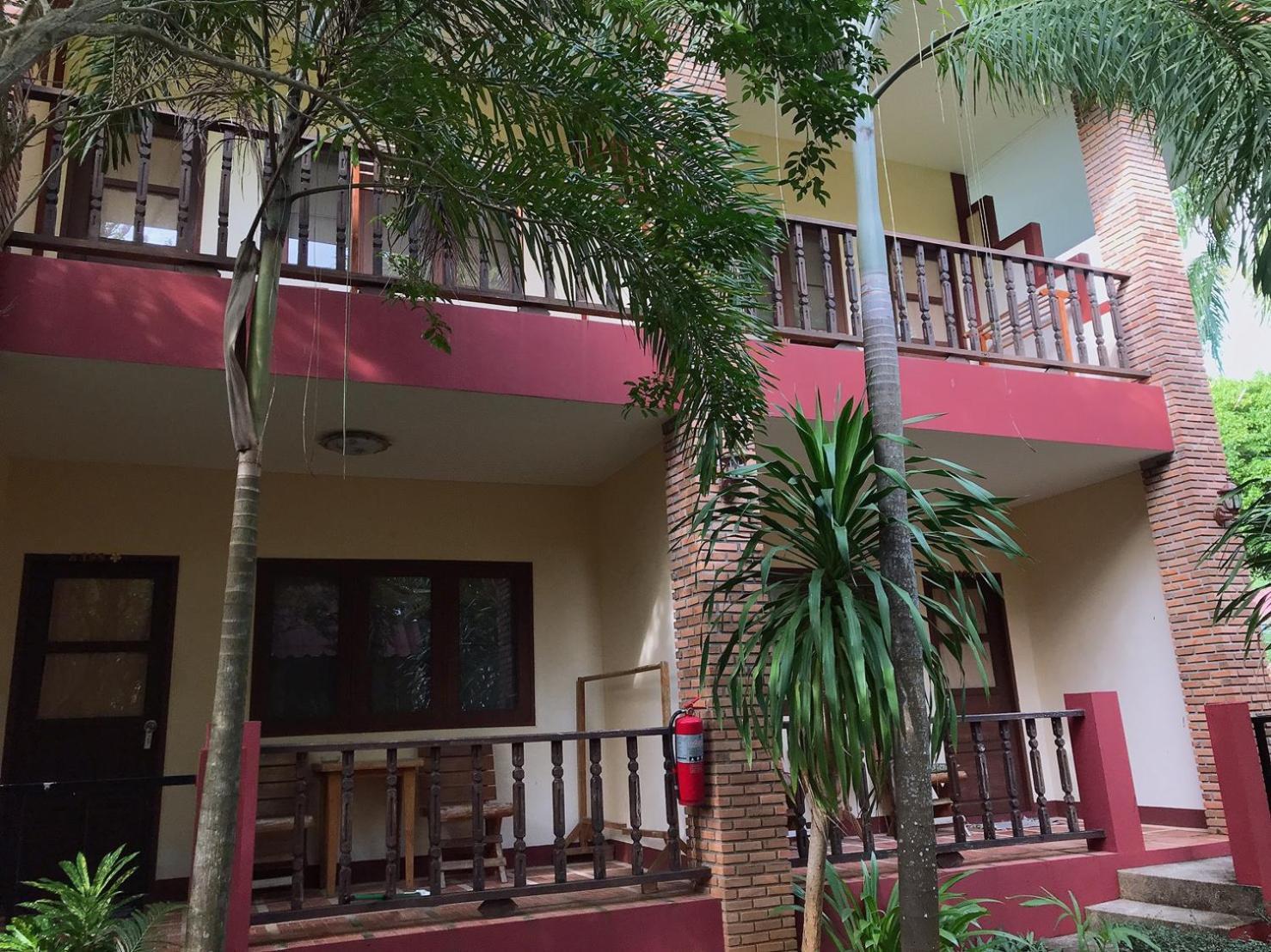 Hotel Jungle Hut & Haad Chao Phao