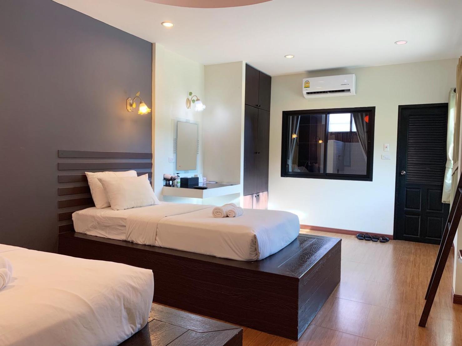 Resort Baan Suan Leelawadee