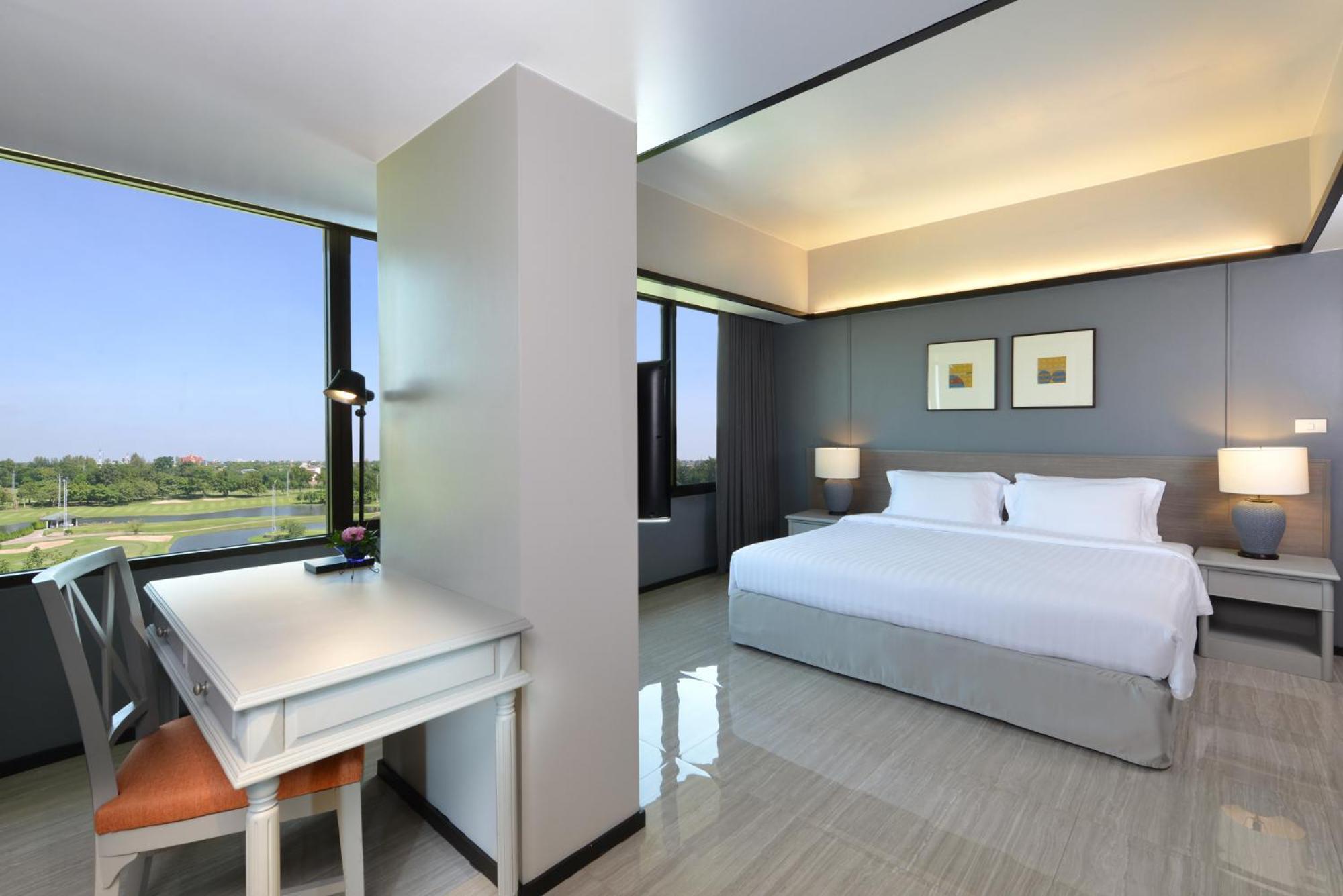 Tinidee Bangkok Golf Club - Sha Certified