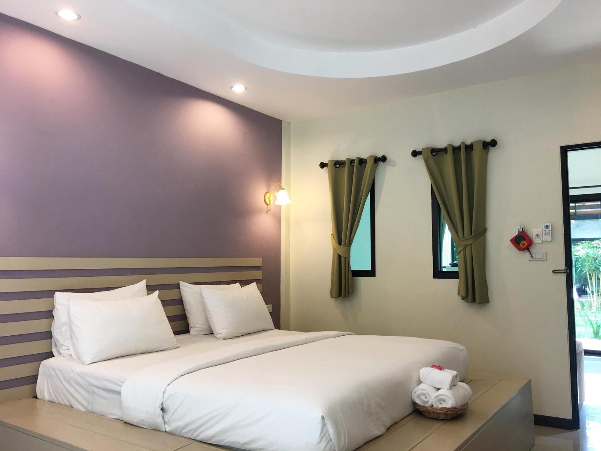 Resort Baan Suan Leelawadee 4*