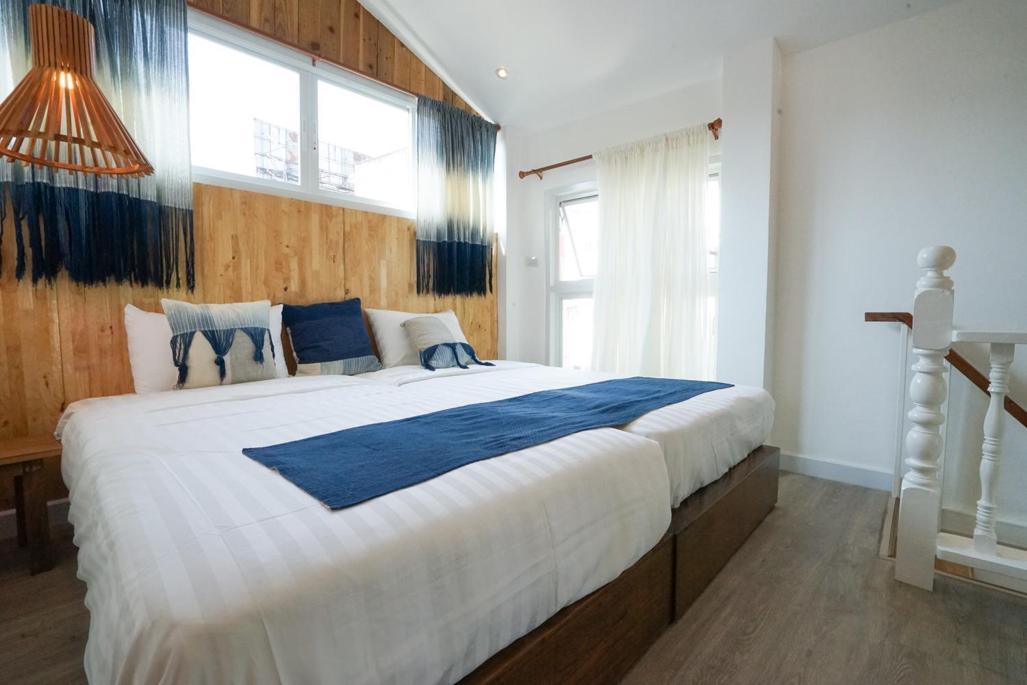 Bed & Breakfast Changmoi House