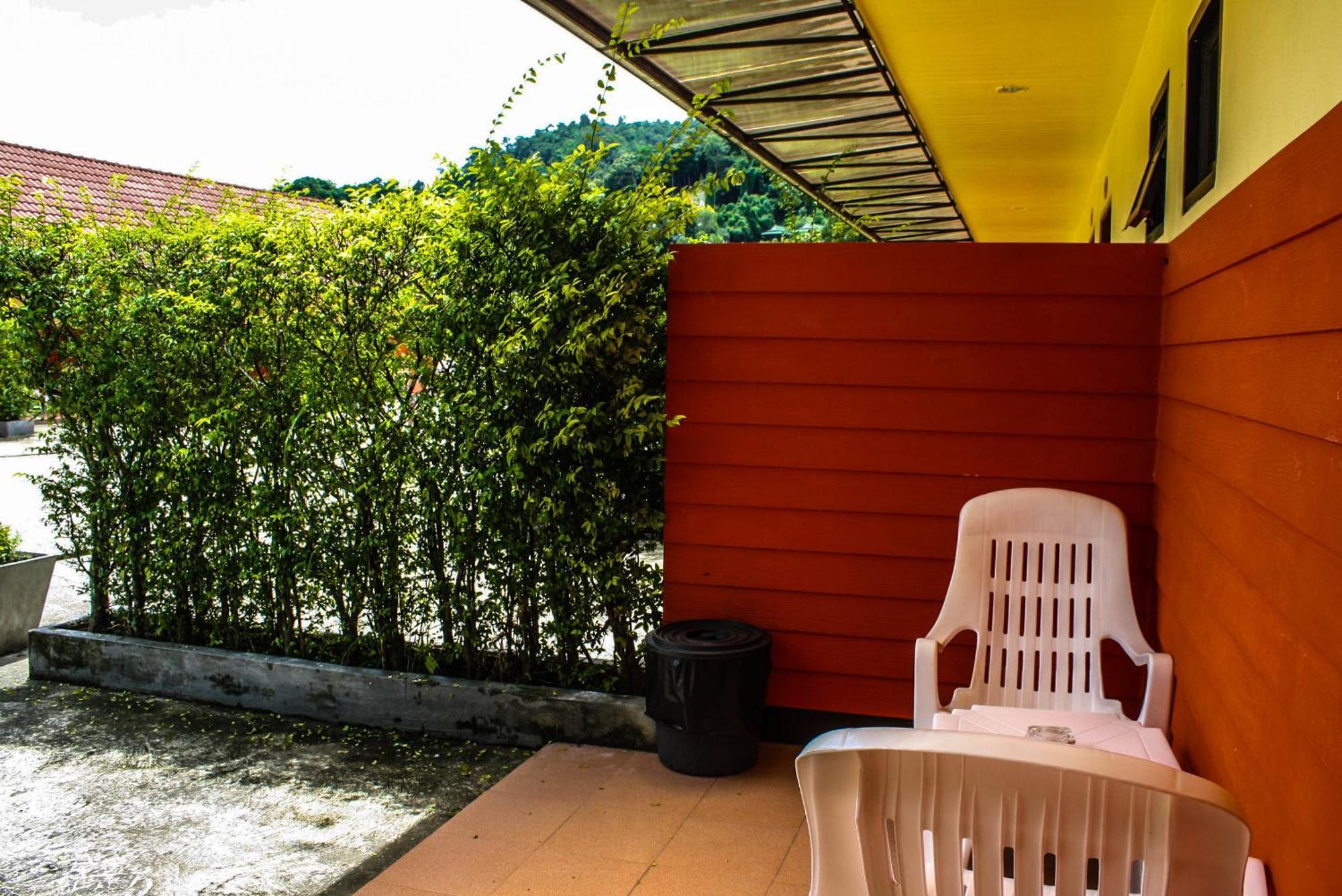 Suksai Buri Guest house
