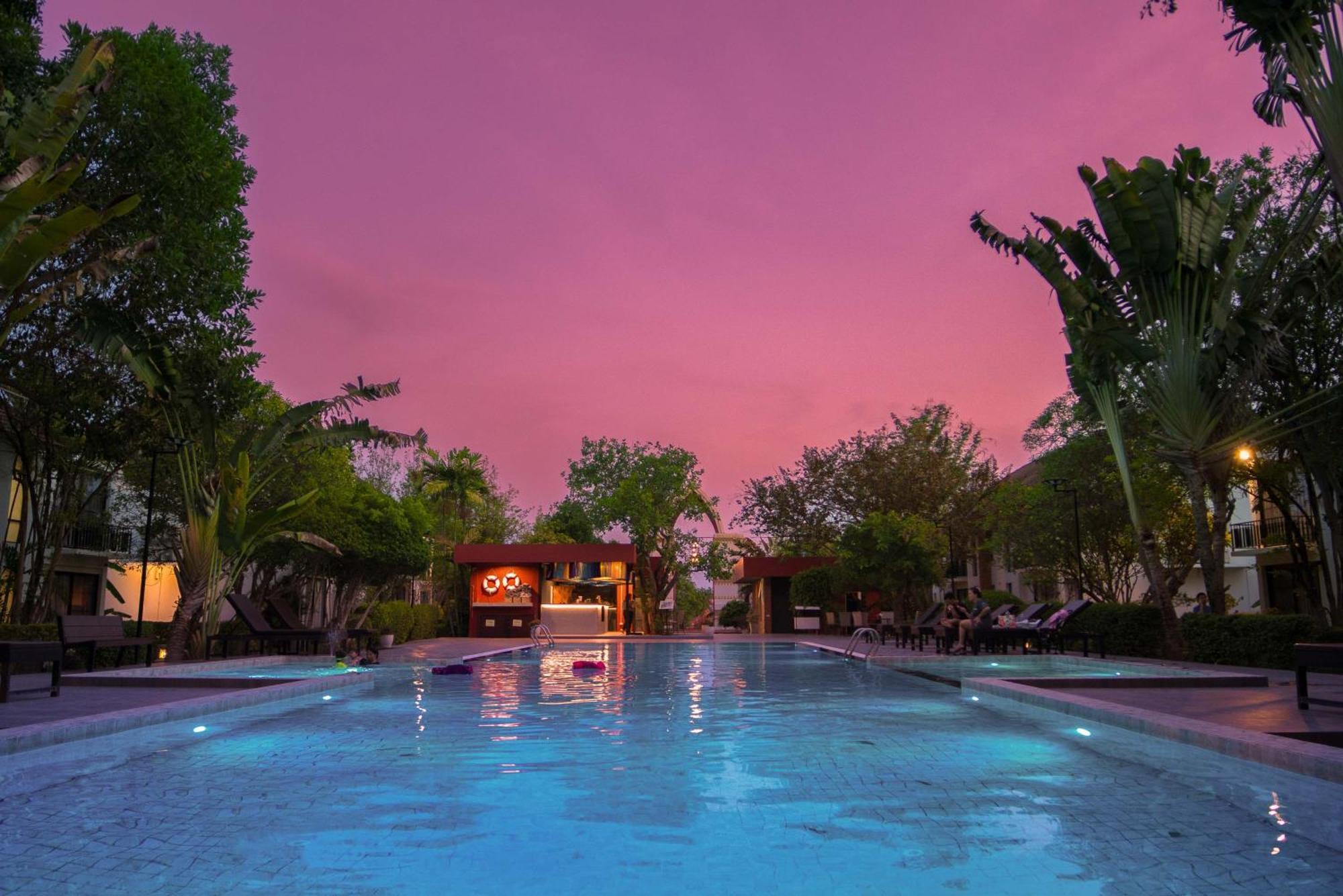 Resort Treasure & Sukhothai