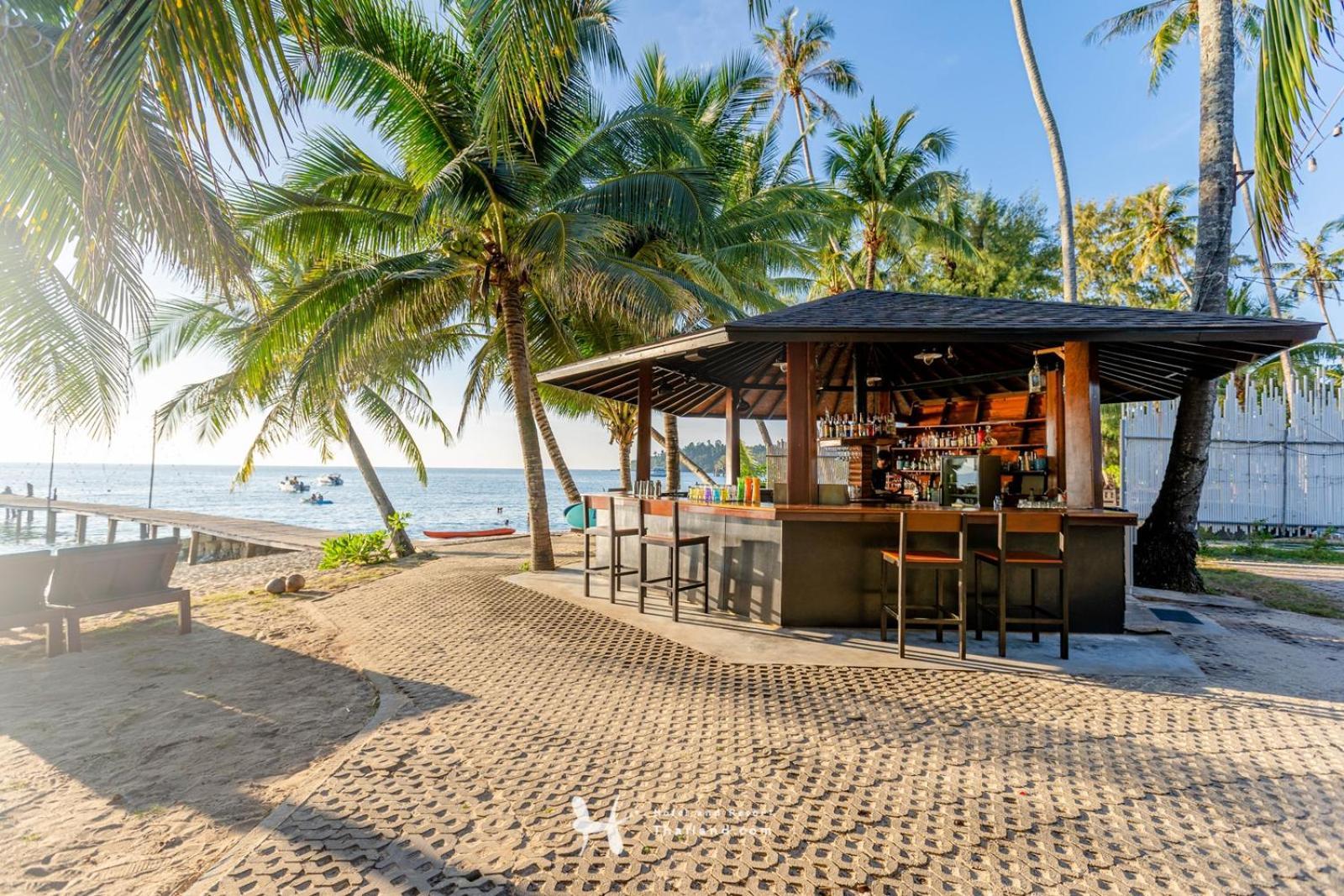 Seafar Resort