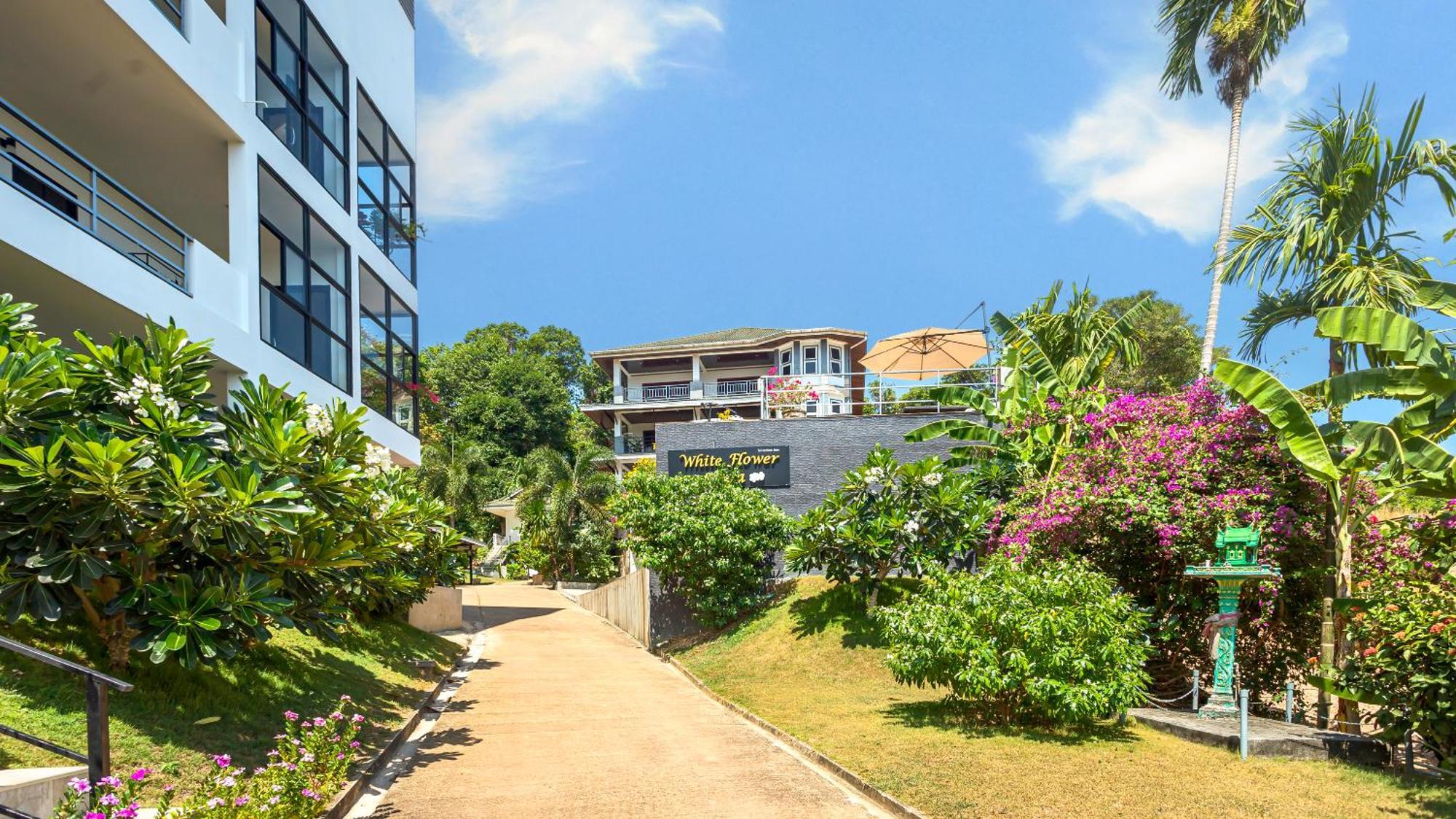 Aparthotel White Flower Lanta