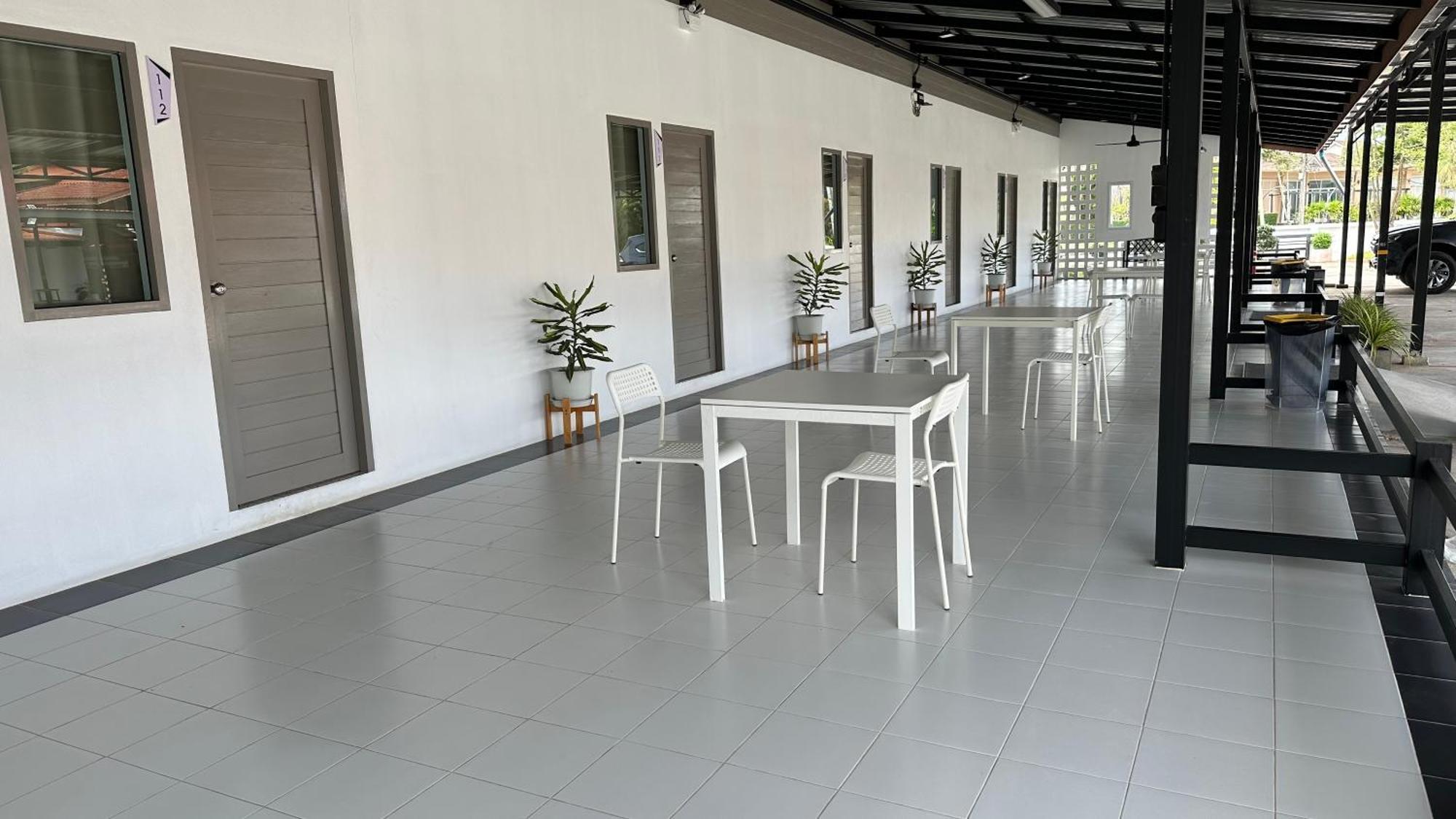 Bed & Breakfast Juni House