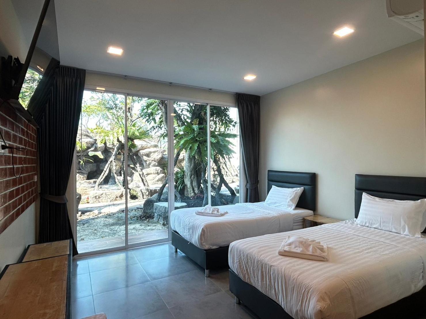 Uthaithani Resort Uthai Thani