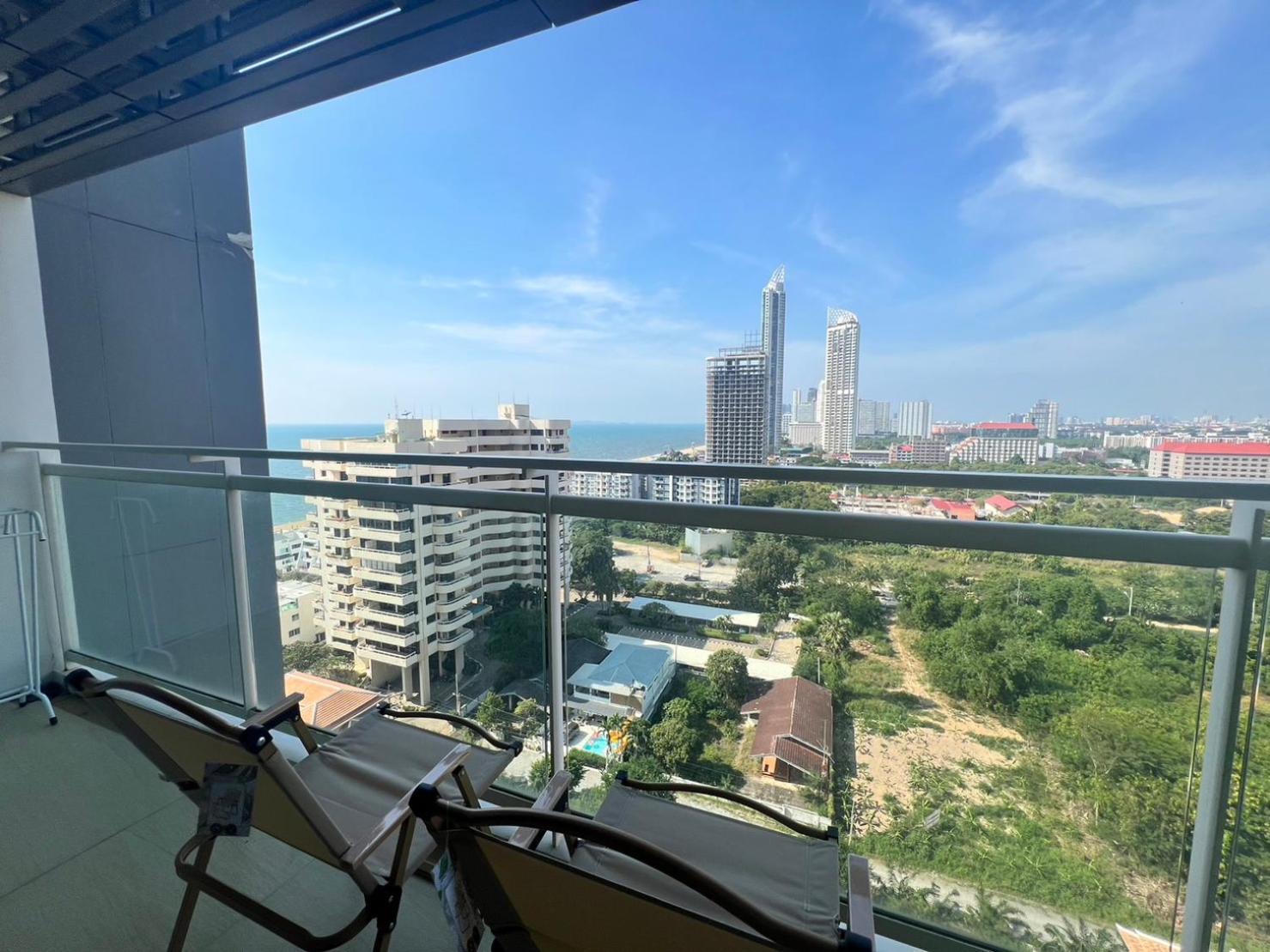 Veranda Sea View By Thita Apartment