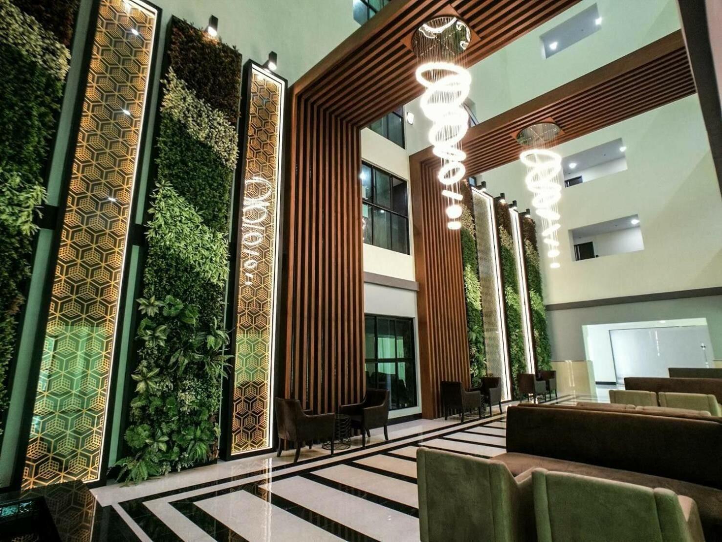 Dusit Grand View # Utrip Apartamento Praia de Jomtien