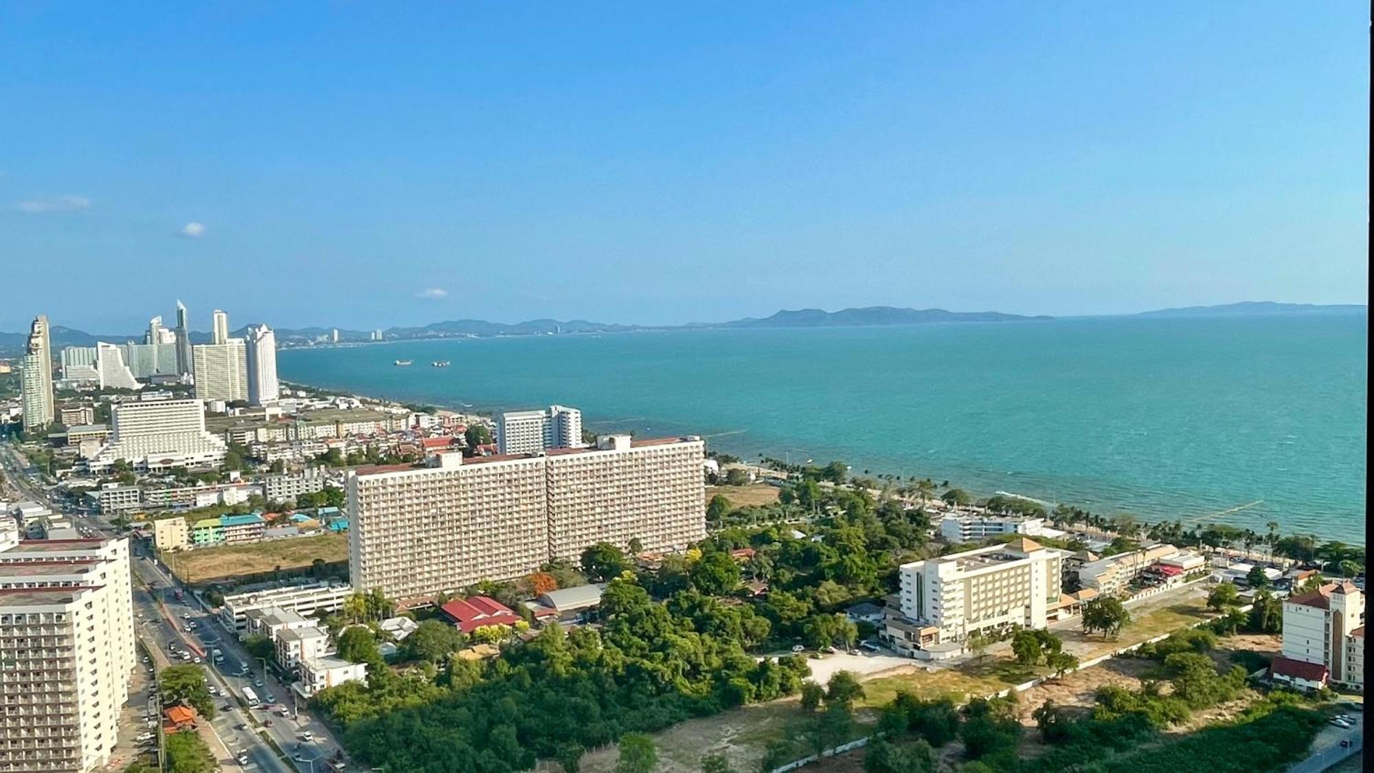 Dusit Grand View # Utrip * Praia de Jomtien