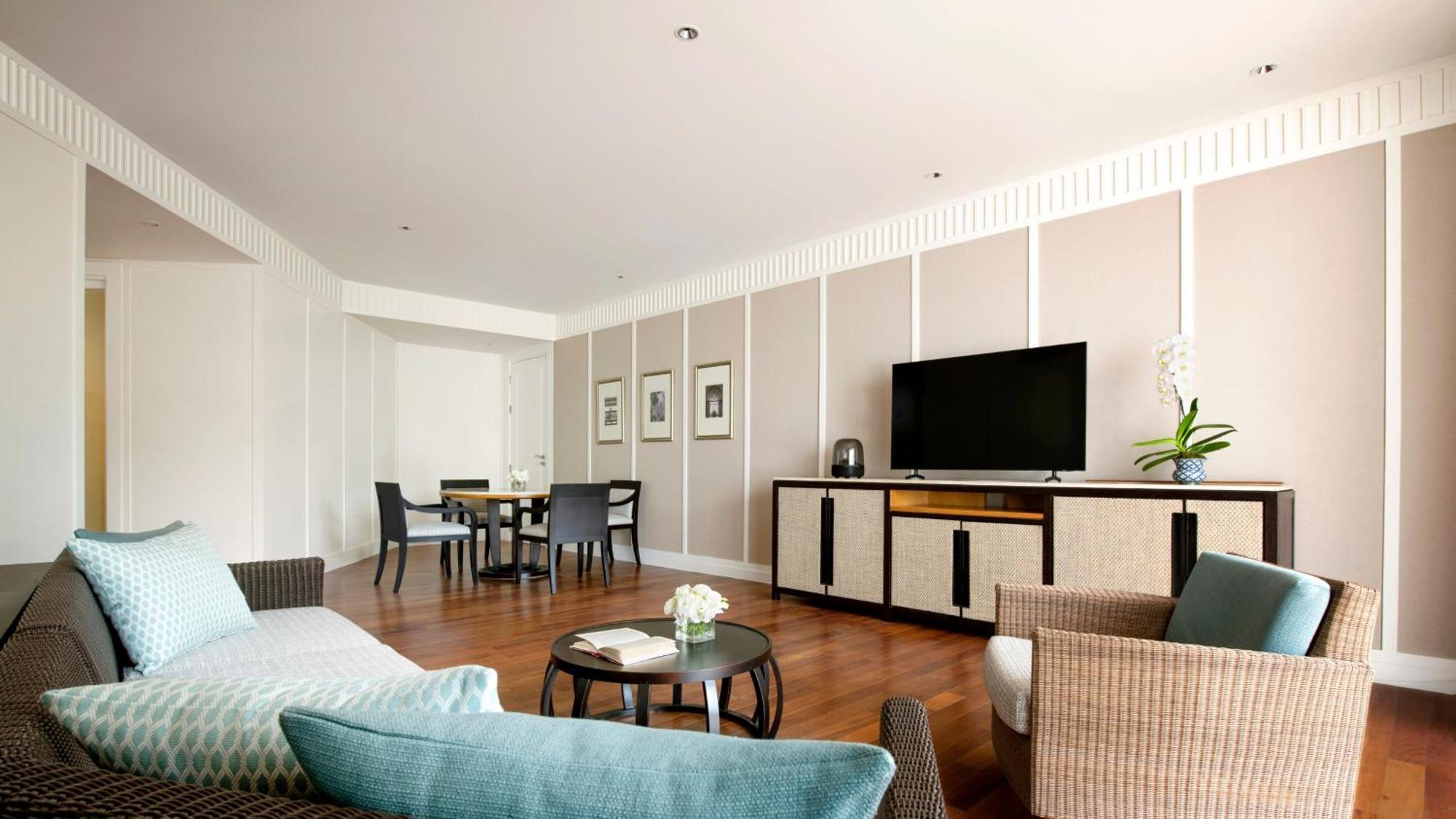 Intercontinental By Ihg Resort HHQ