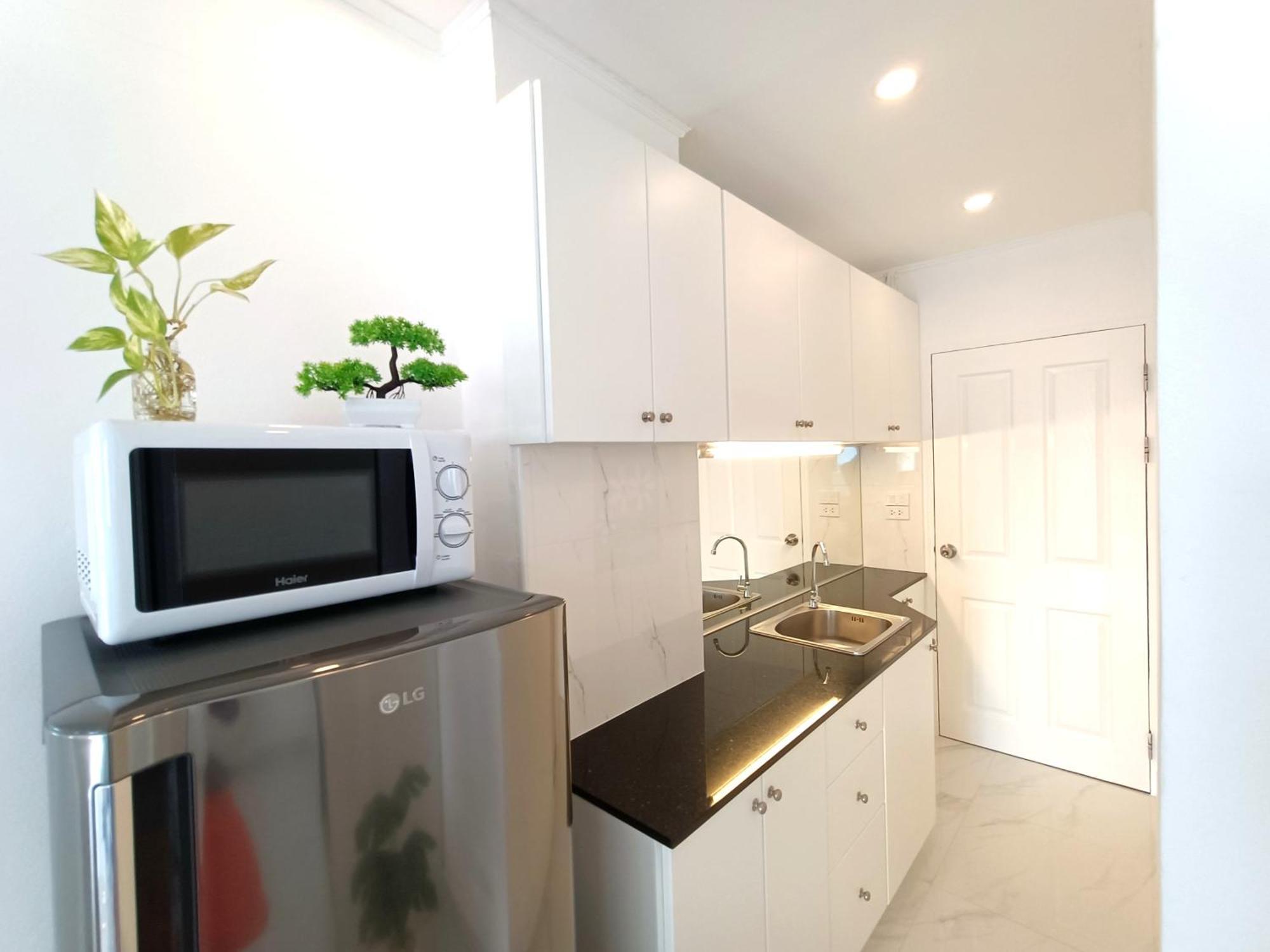 Apartment Sea View Beachfront Pattaya *