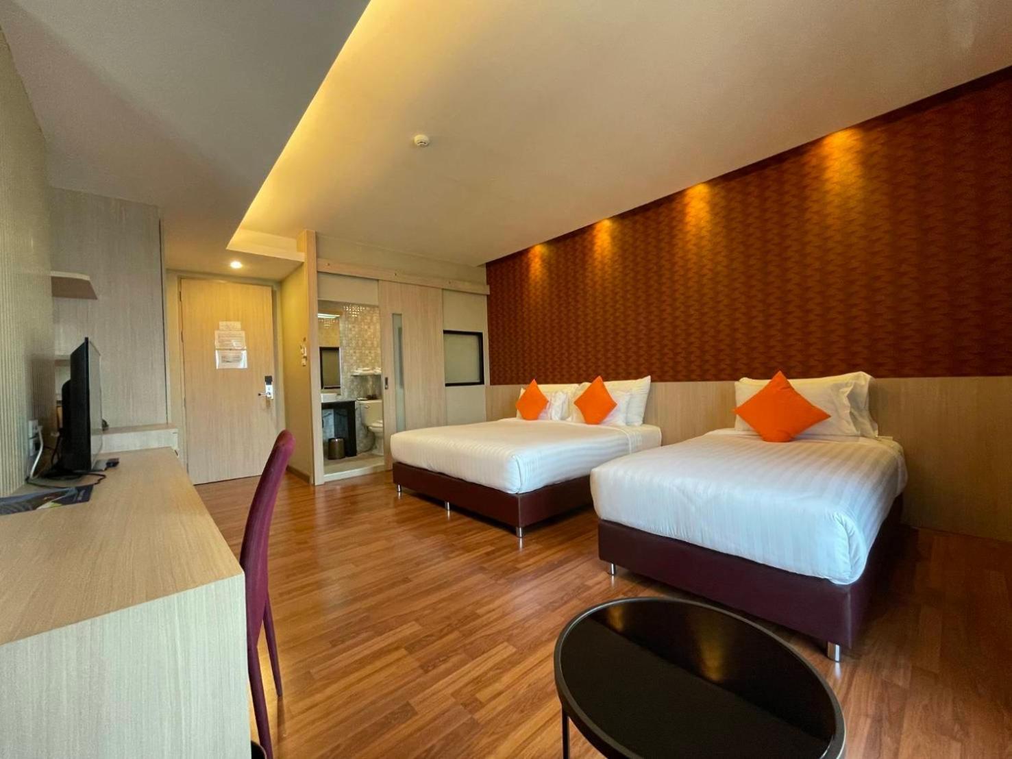 Tonaoi Grand Hotel