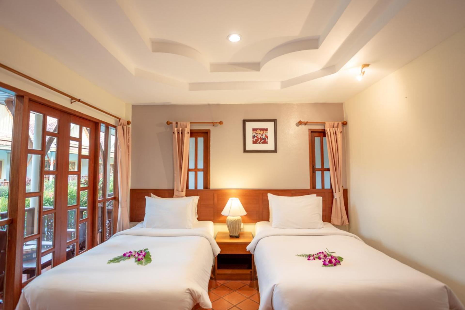 Resort Bangtao Village - Sha Praia de Bang Tao