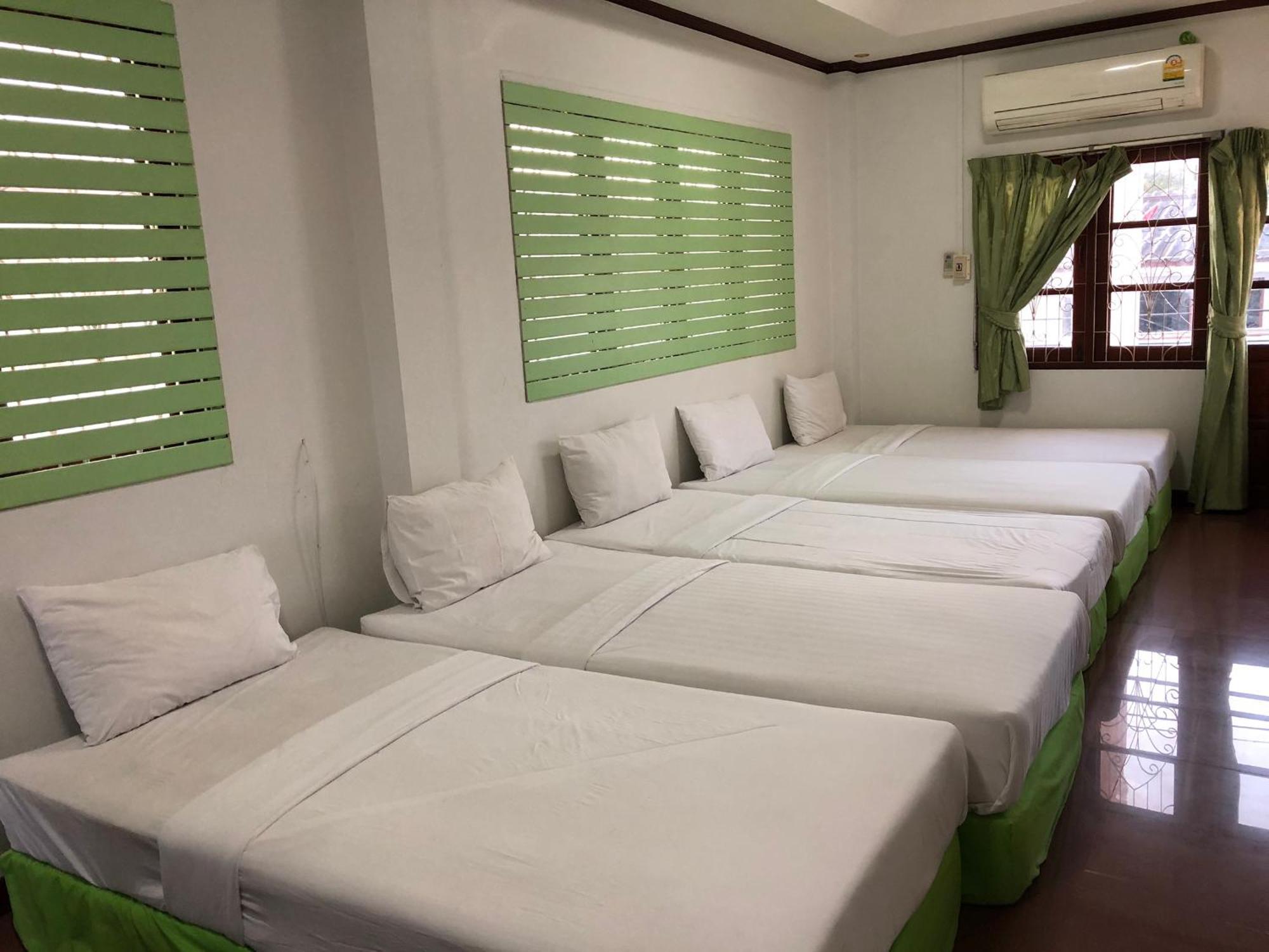 Hotel ฟ้าทะลายโจรรีสอร์ท Prachuap Khiri Khan