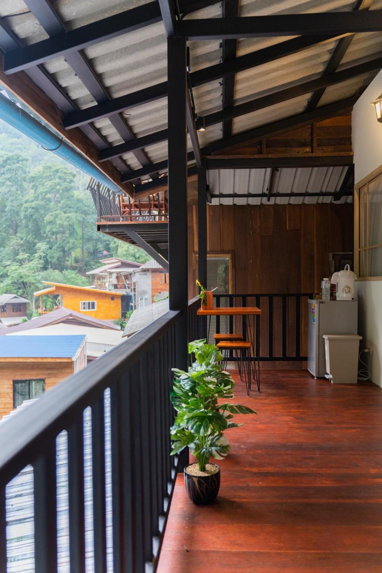 Farm stay ไชยพล หมู่บ้านแม่กำปอง *