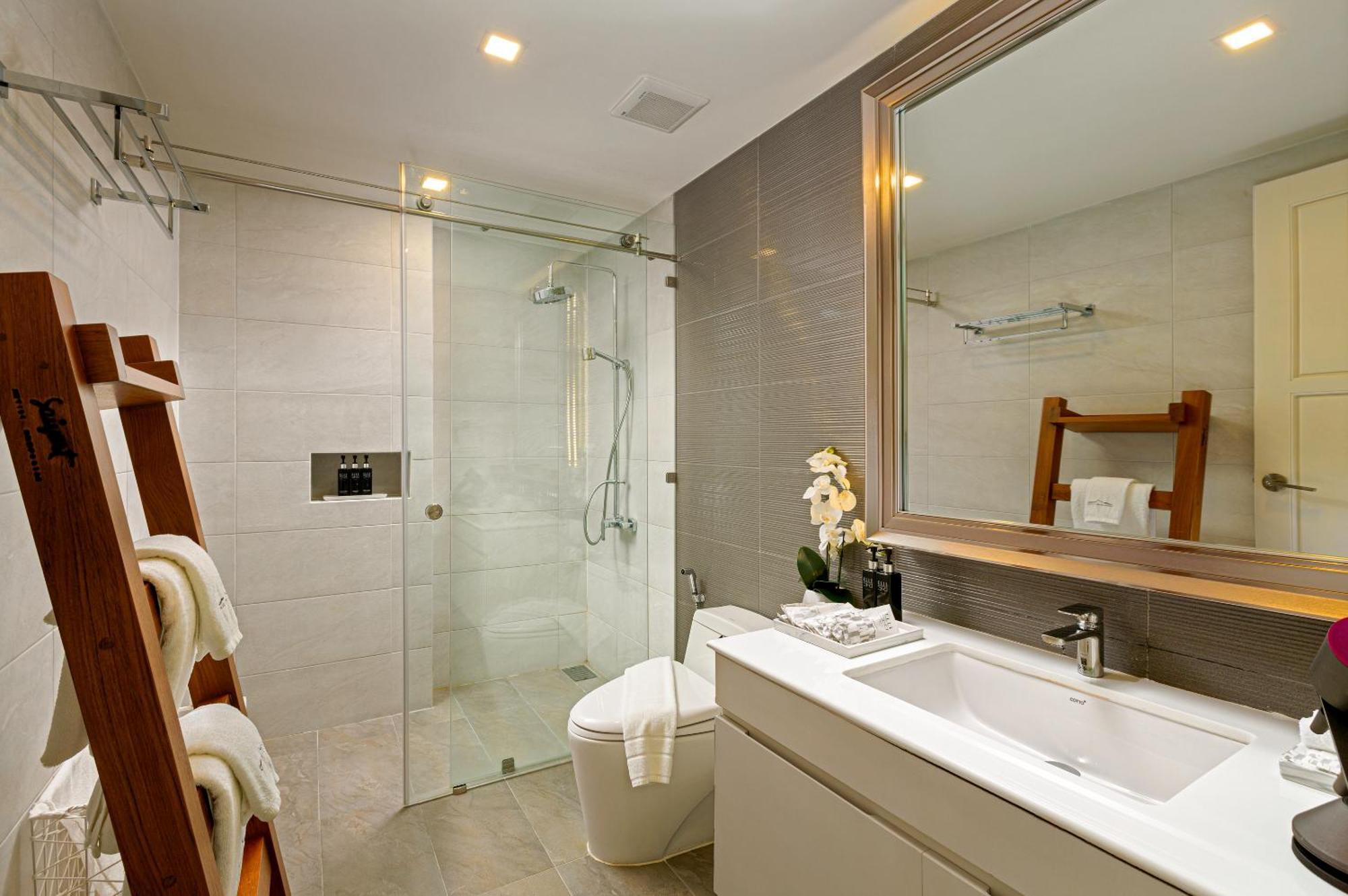 W Luxury Villa