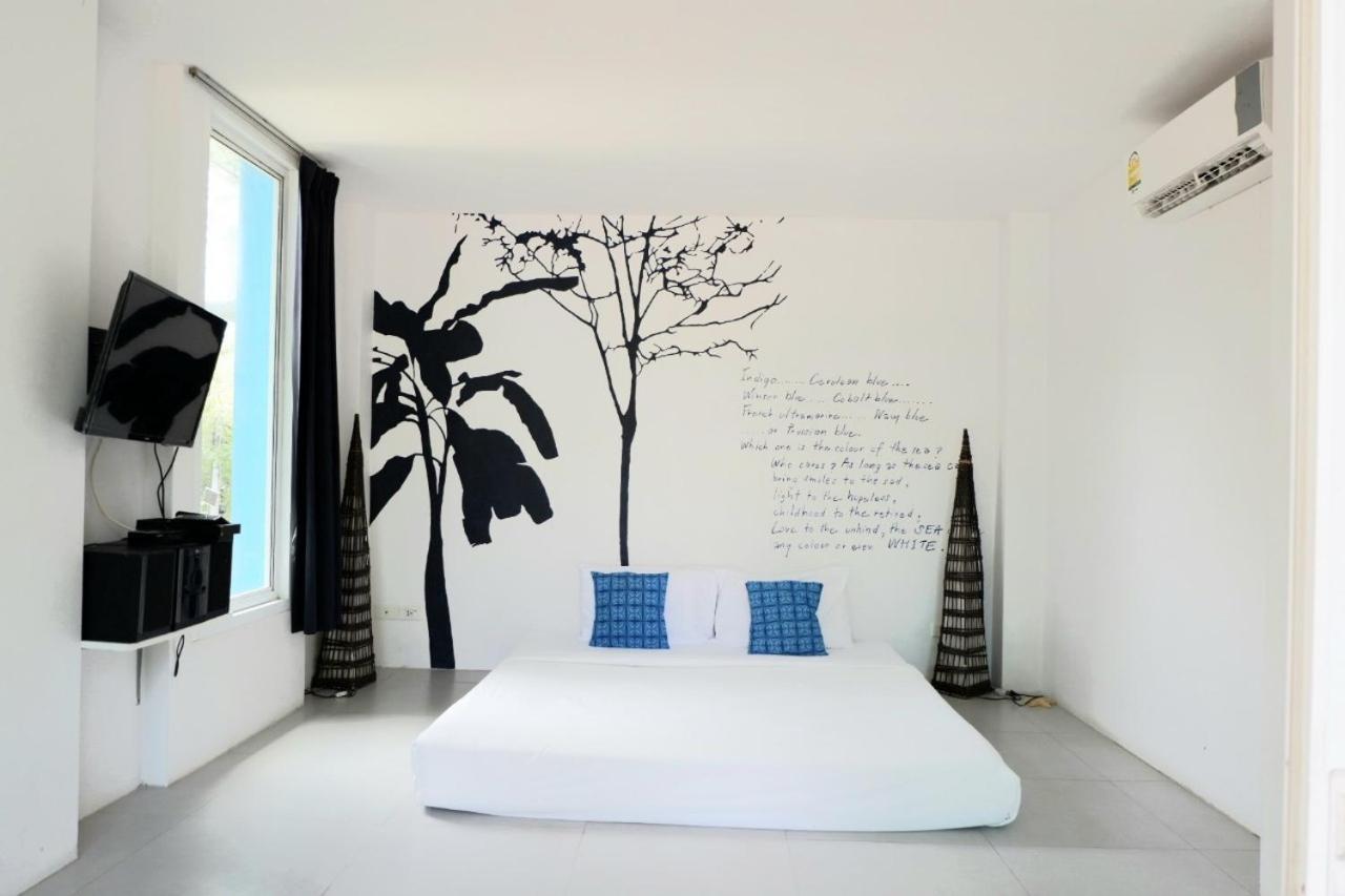Resort White@sea 2*