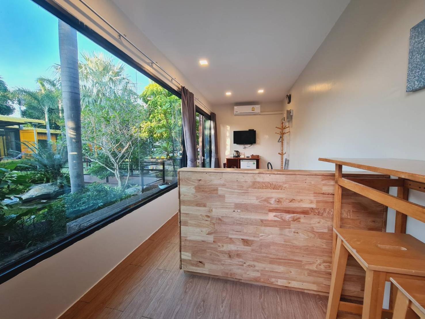 Resort Box At Pran