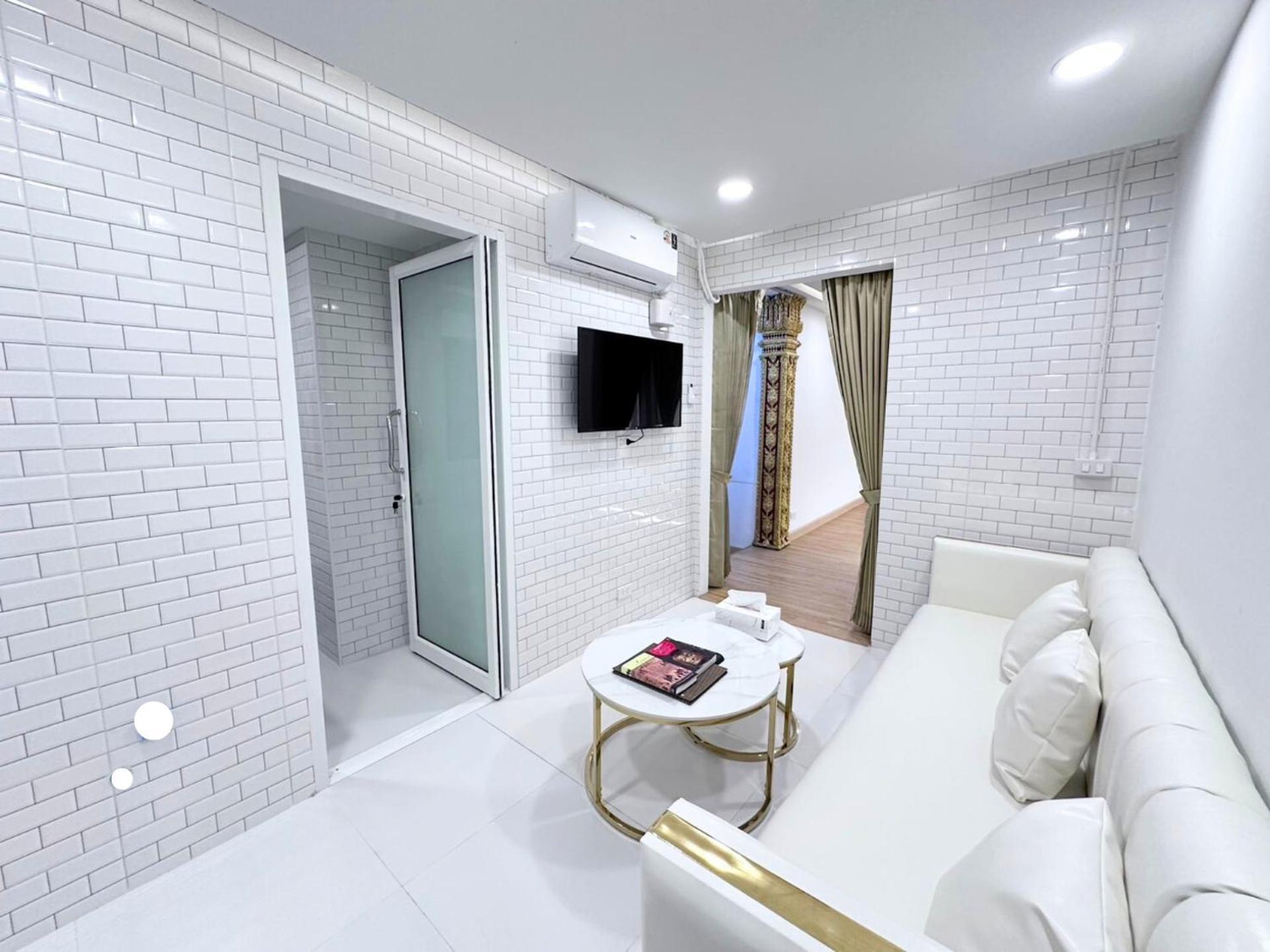 Homestay One Dhatu Premium *