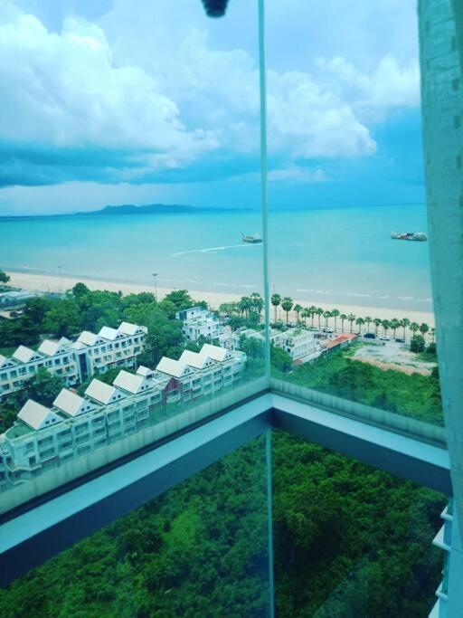 Pattaya Seaview Premium Apartment *