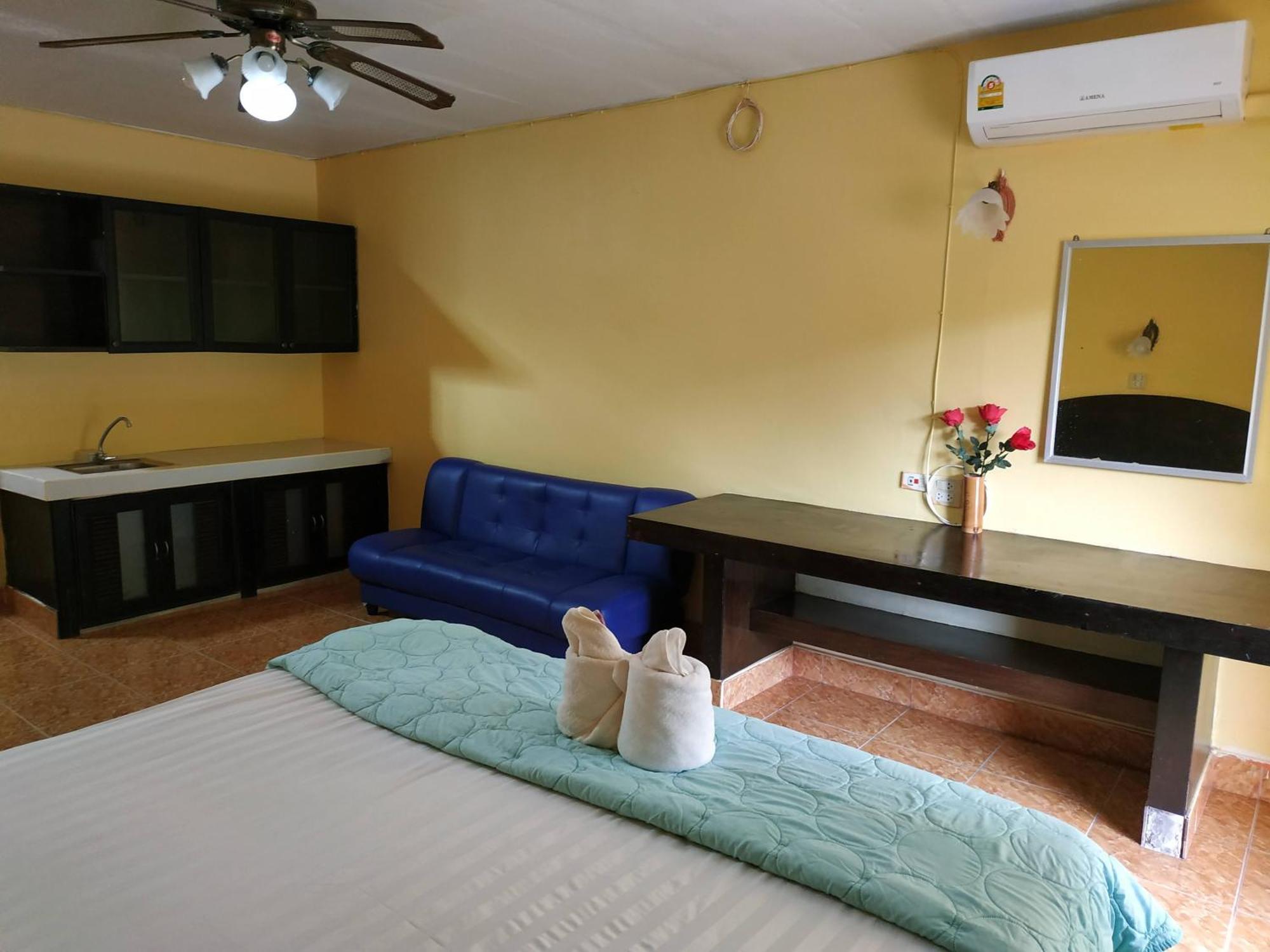 Rattana's Hotel