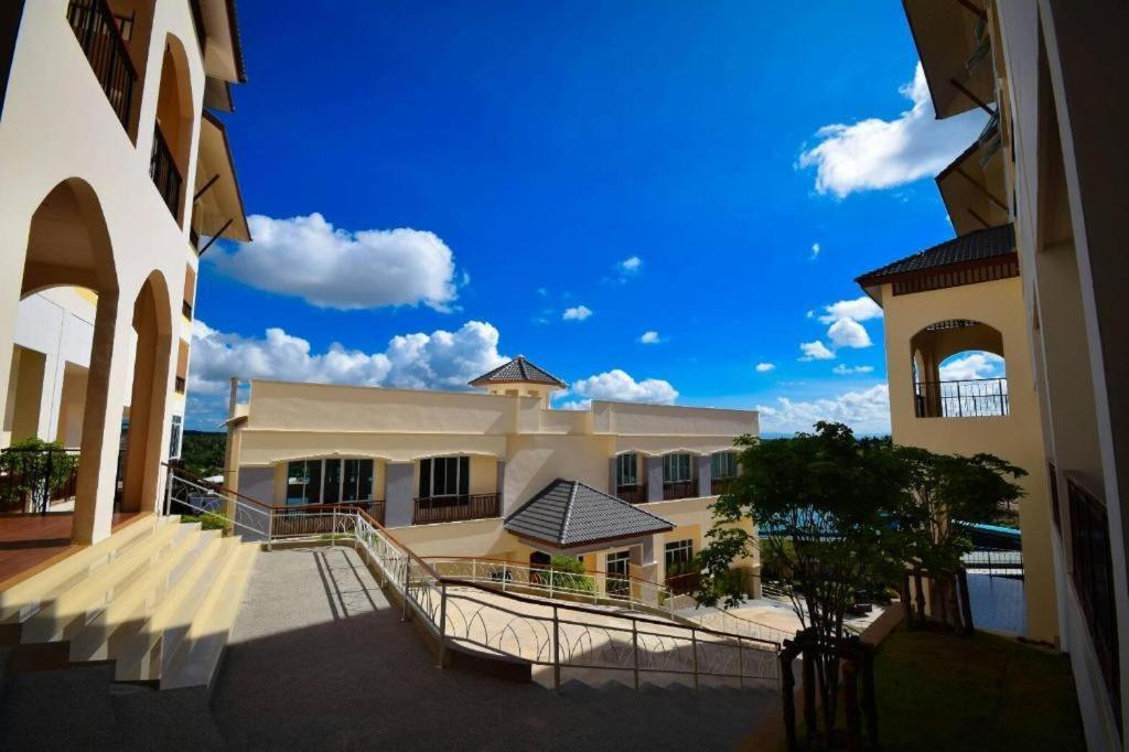 Hotel Royal Hill Satun Langu