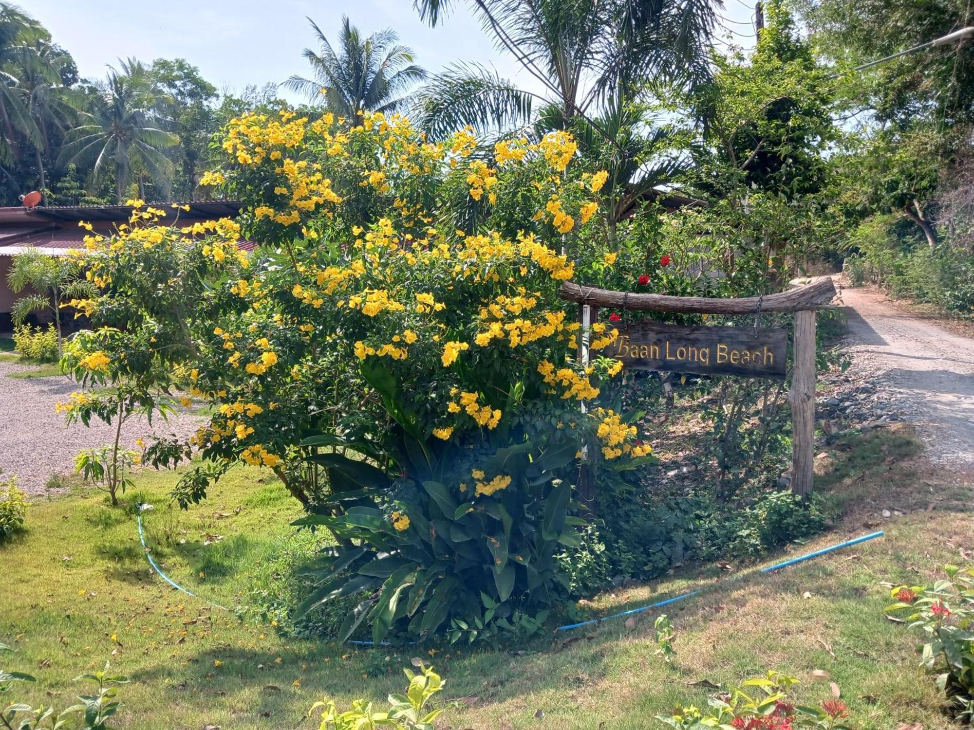 Baan Long Lodge *