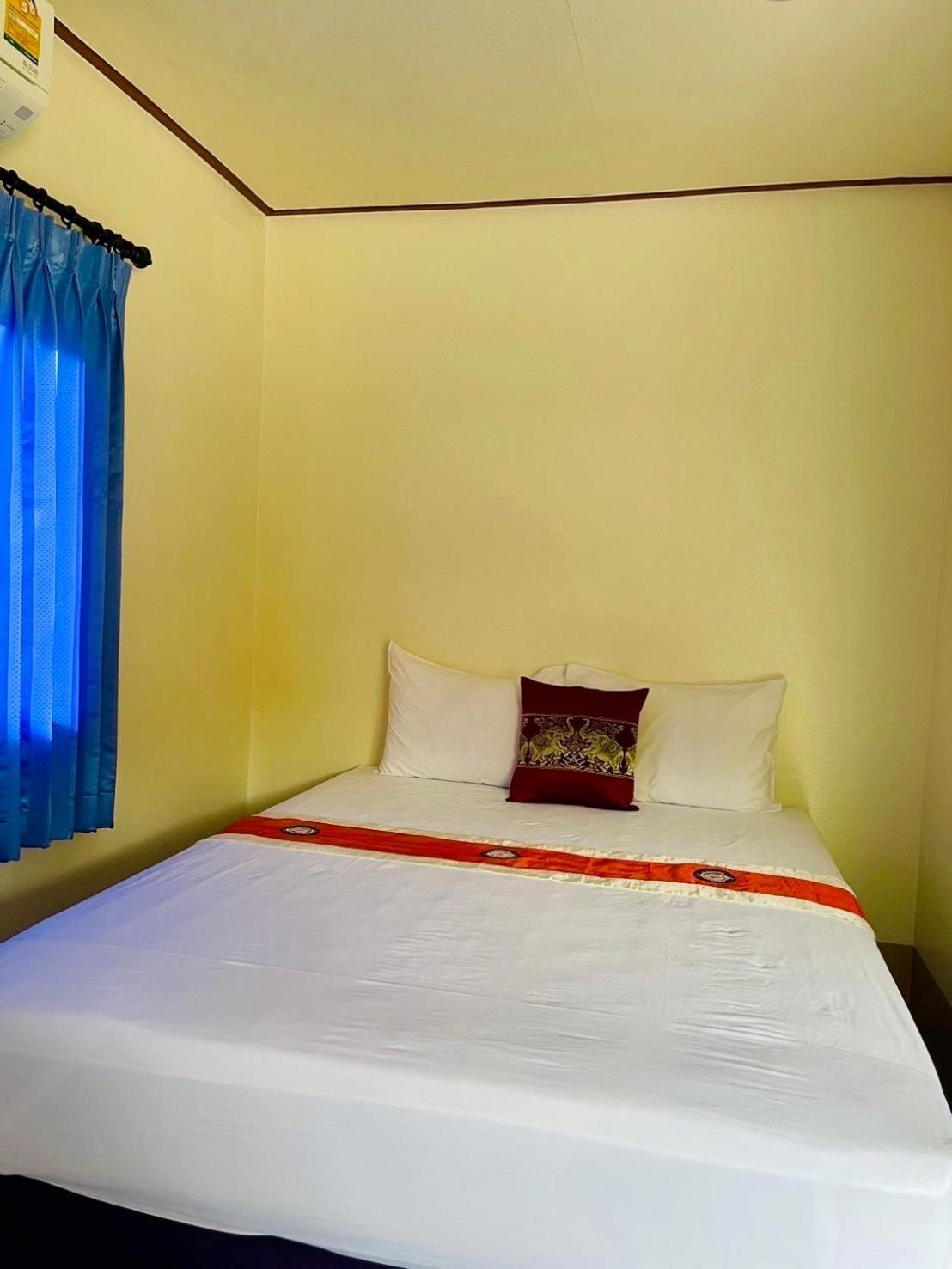 Baan Klong House Guest house Baan Khai