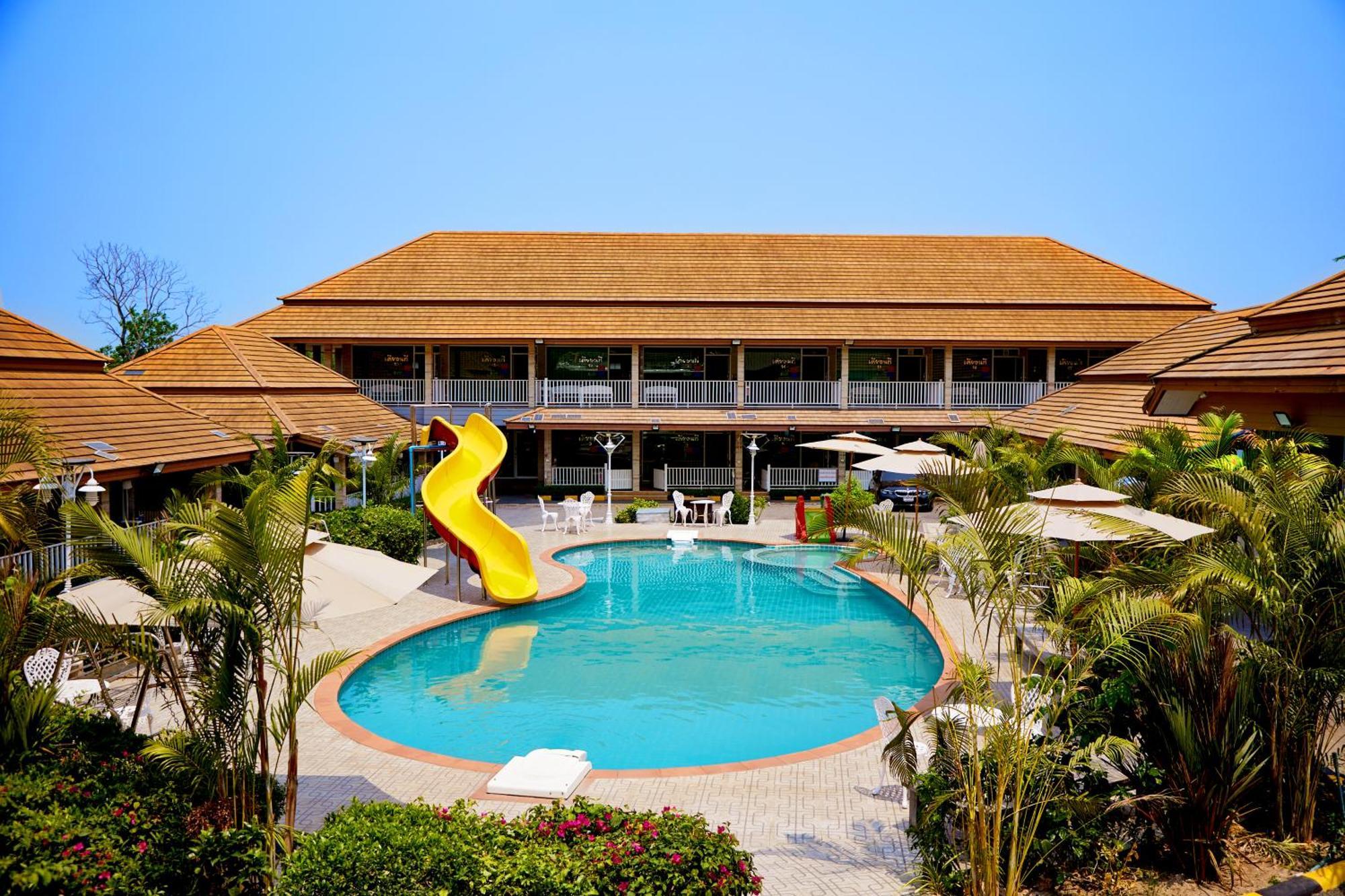 Resort Baan Dara 3*