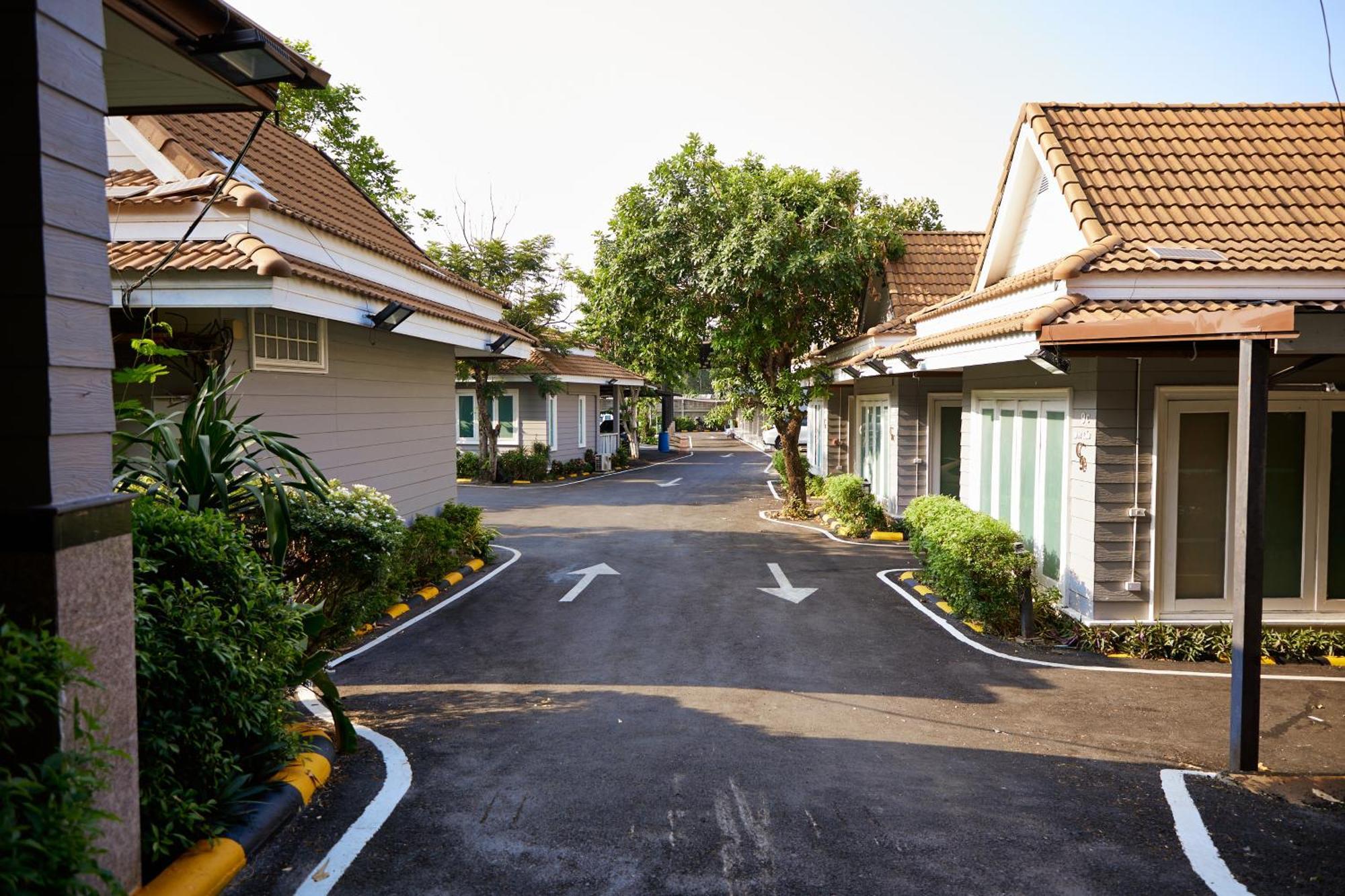 Baan Dara 3* Sara Buri