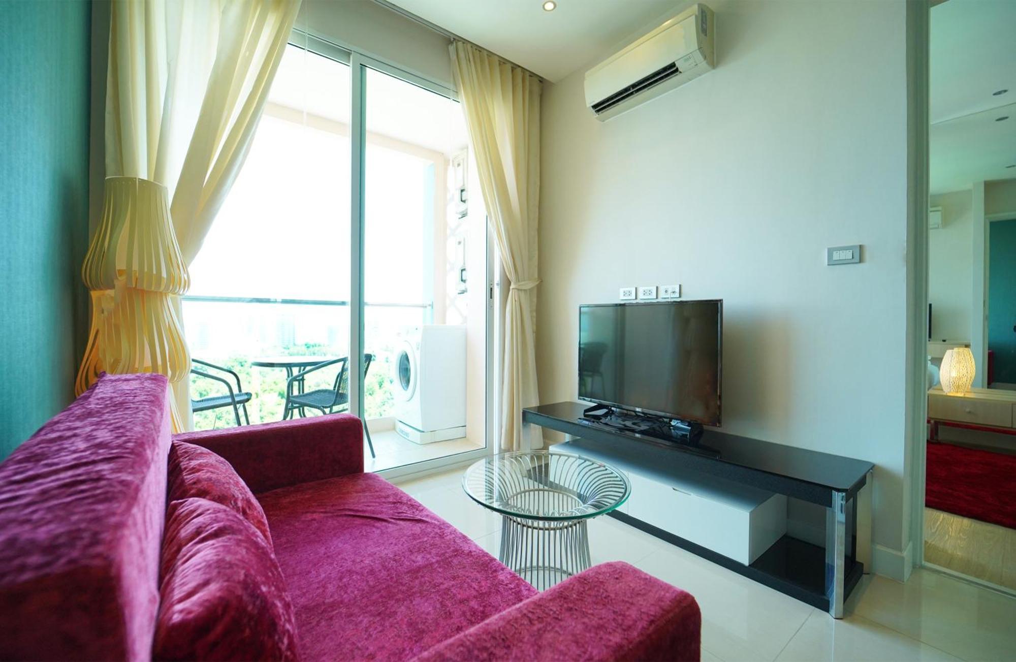 Grande Carribean L Family Stay L Pattaya L Luxury Views & Comfort Apartment