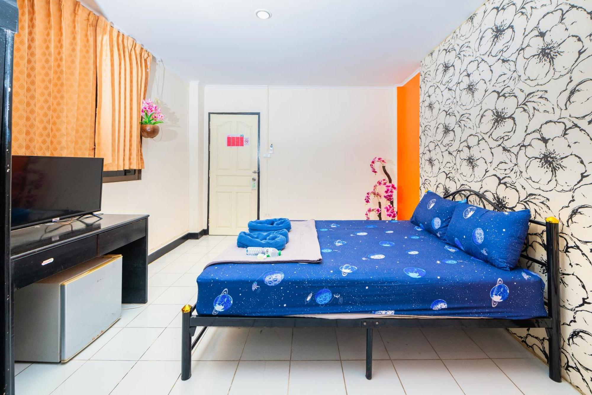 Happy - Beachfront 3* Jomtien Beach