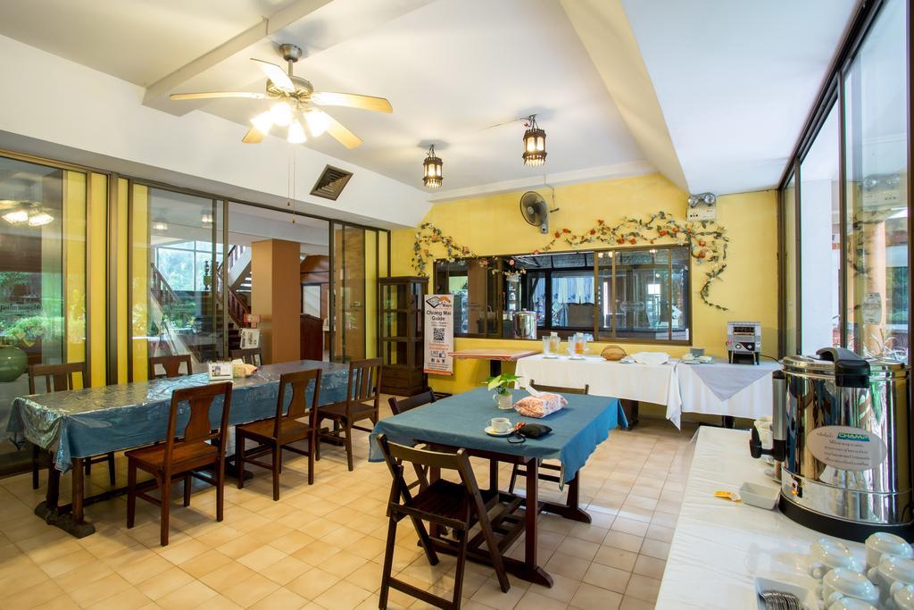 Lagoon Bed & Bakery 3*