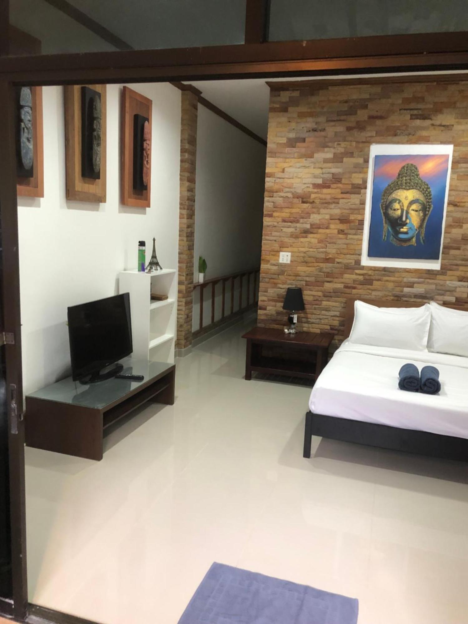 Number Six House For Up To 5 Guests With 2 Bedrooms Koh Samet