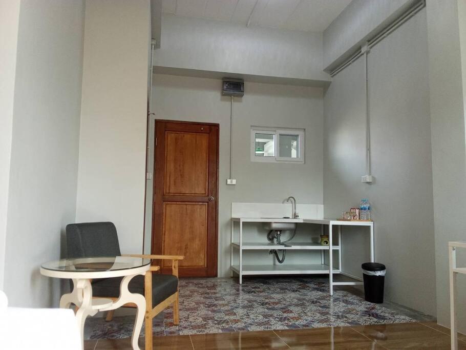 Apartment T Terrest Thai Mueang