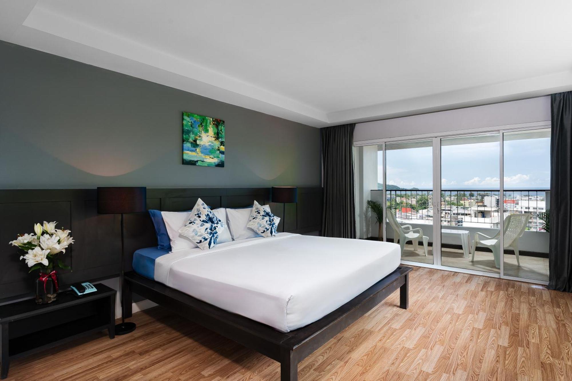 Phuket Vijitt Shore & Spa