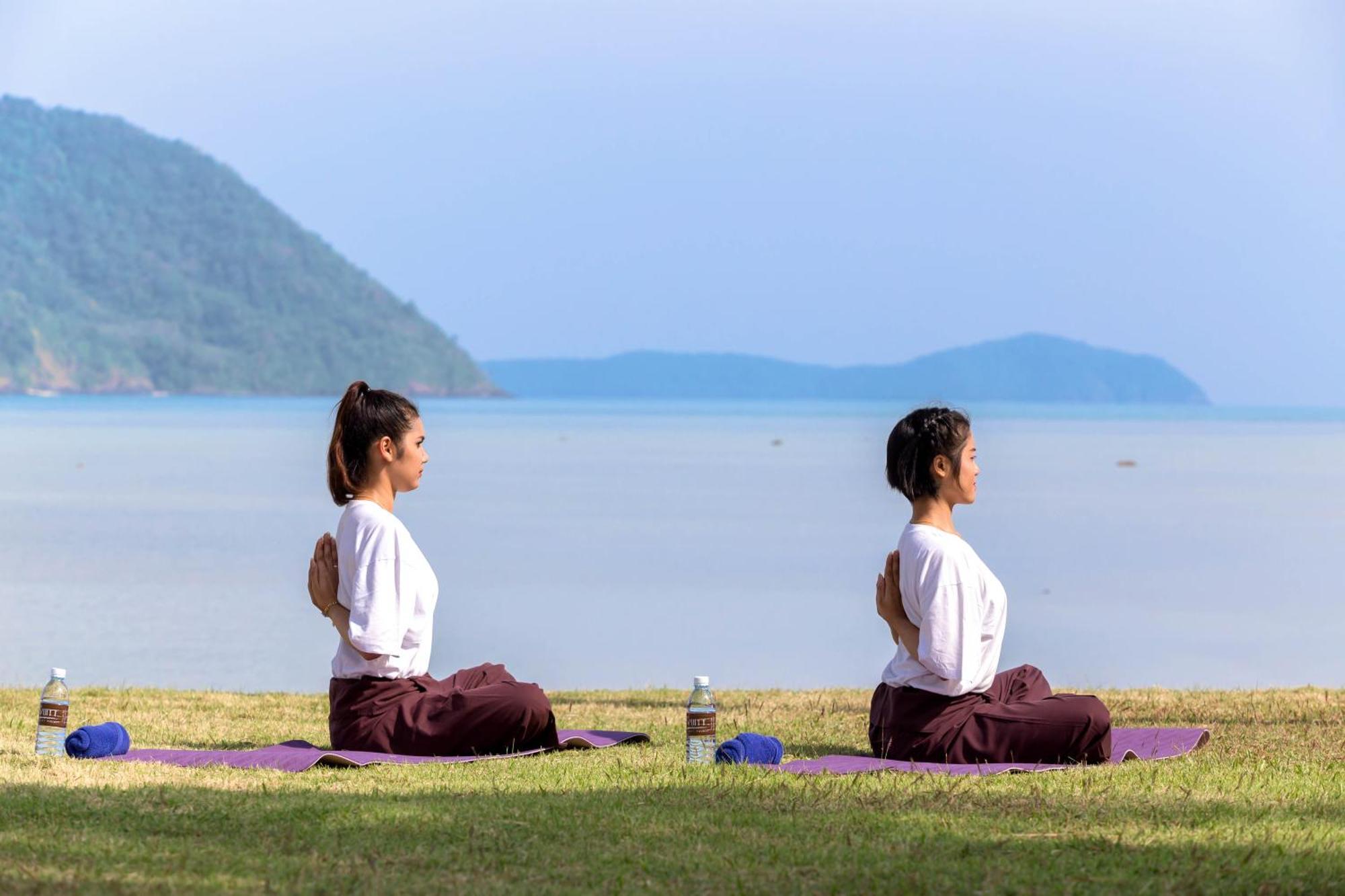 Phuket Vijitt Shore & Spa