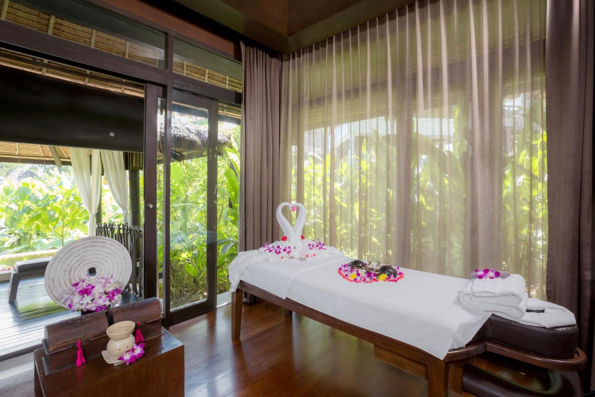 Phuket Vijitt Shore & Spa