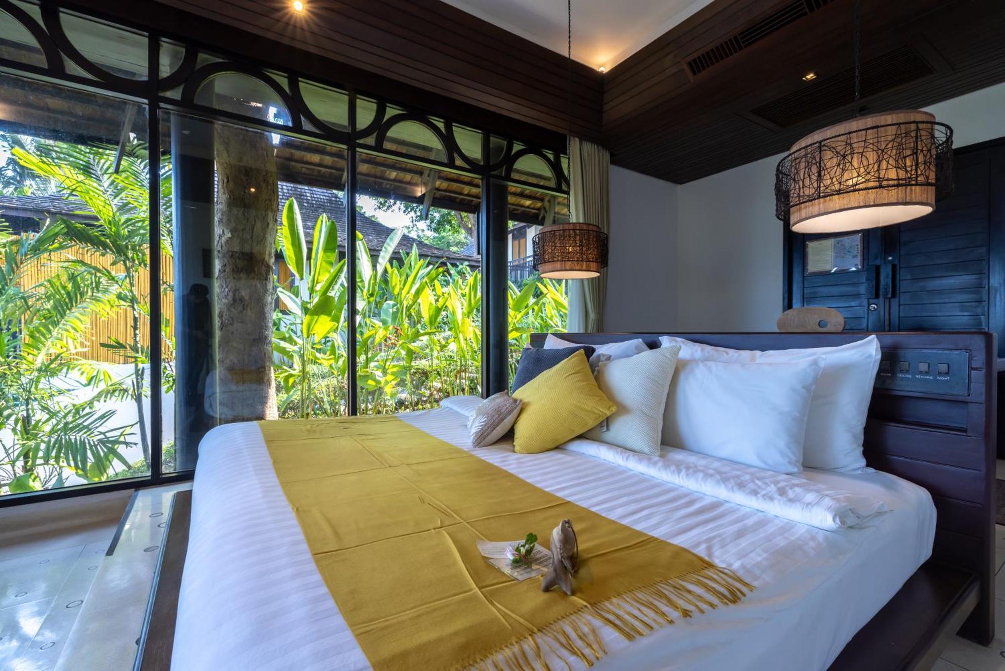 Hotel Phuket Vijitt Shore & Spa Rawai
