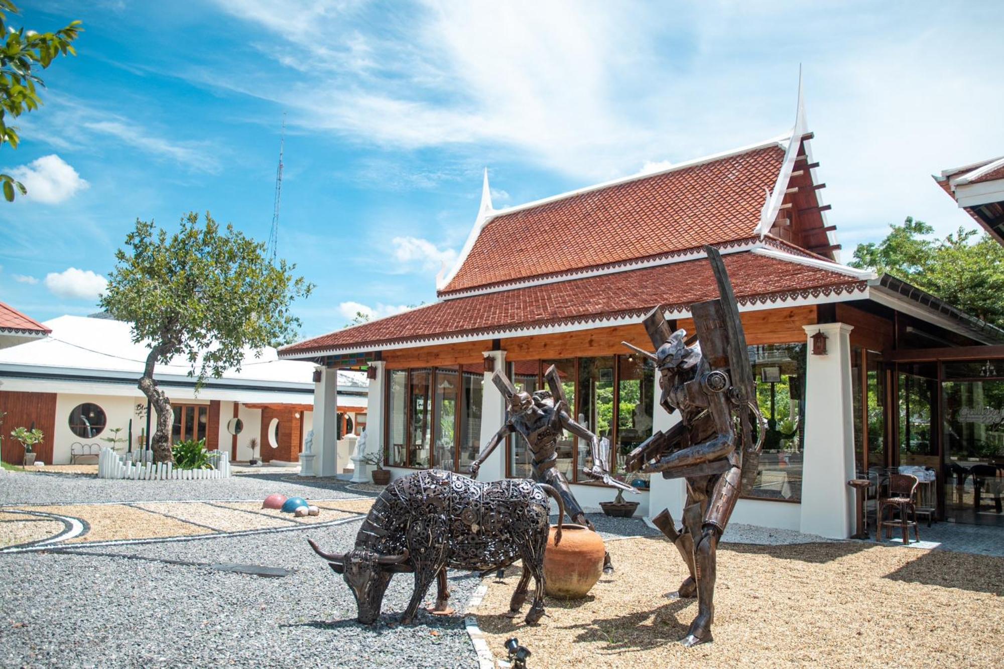 Resort Maikaew Damnoen